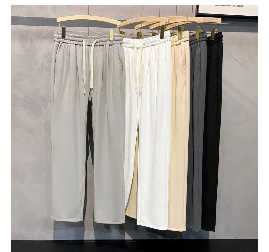 Urtishia - Cropped rechte broek met trekkoordtaille