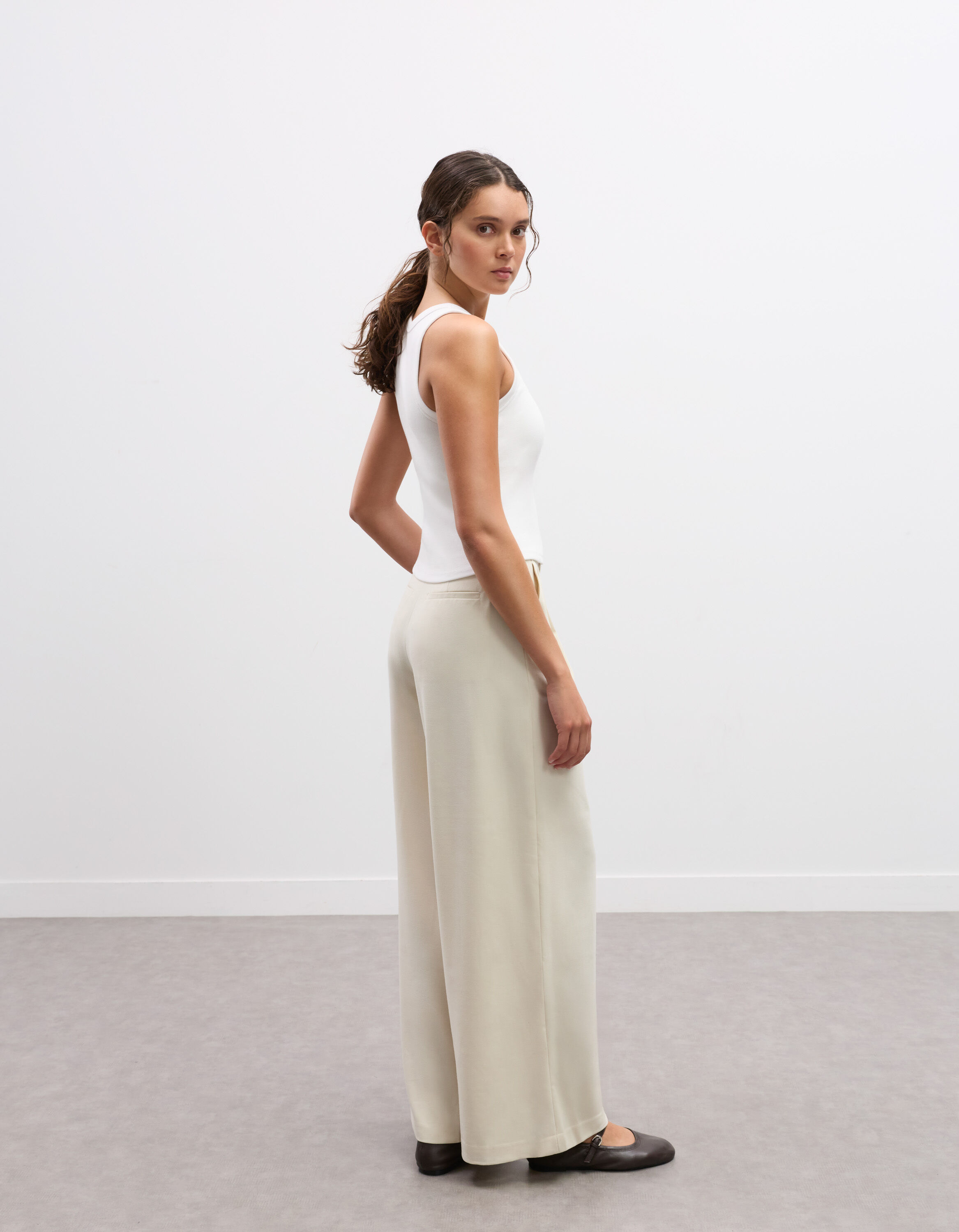 Débardeur essentiel avec brassière intégrée - blanc