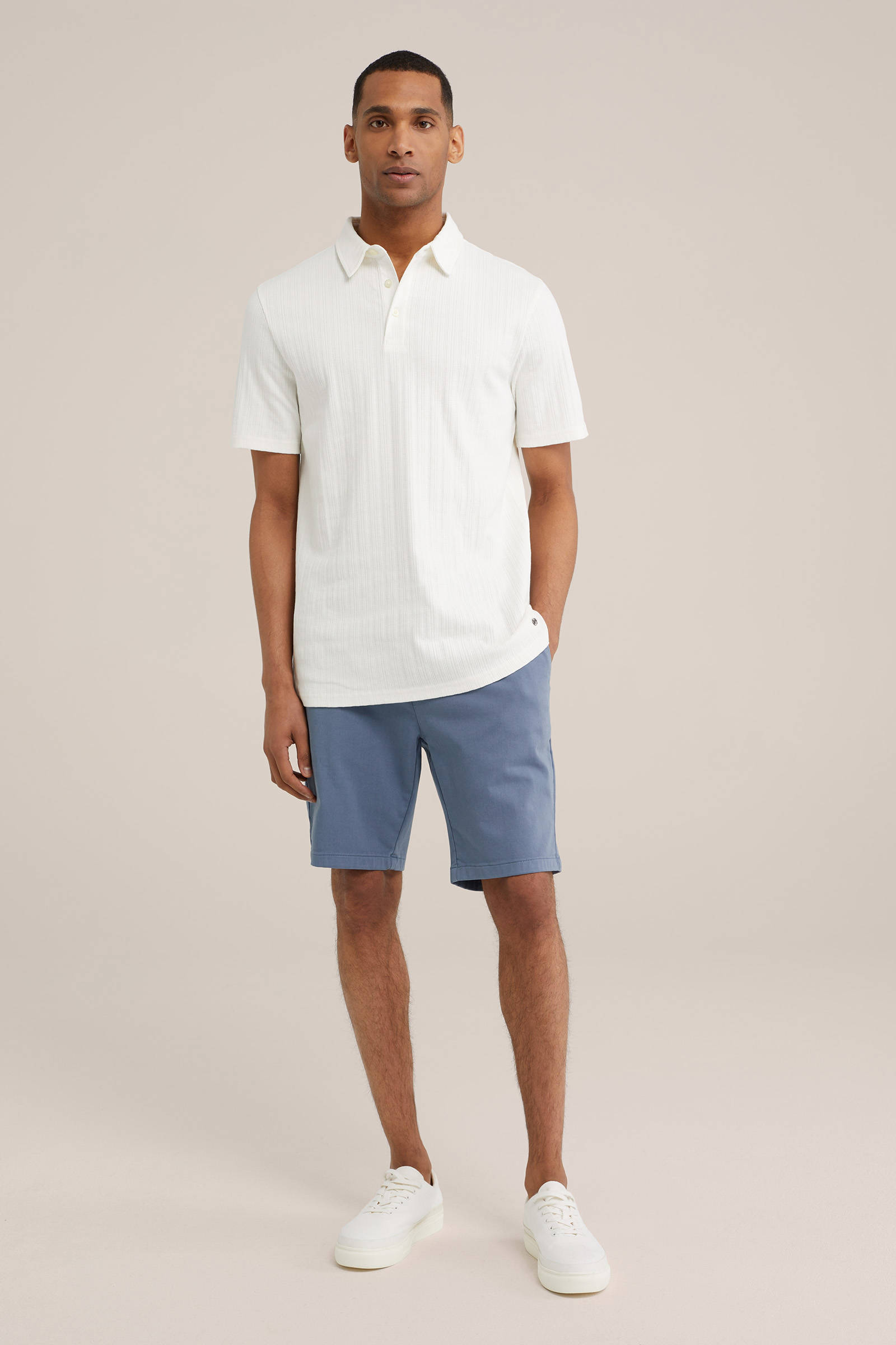 WE Fashion regular fit short highway blue