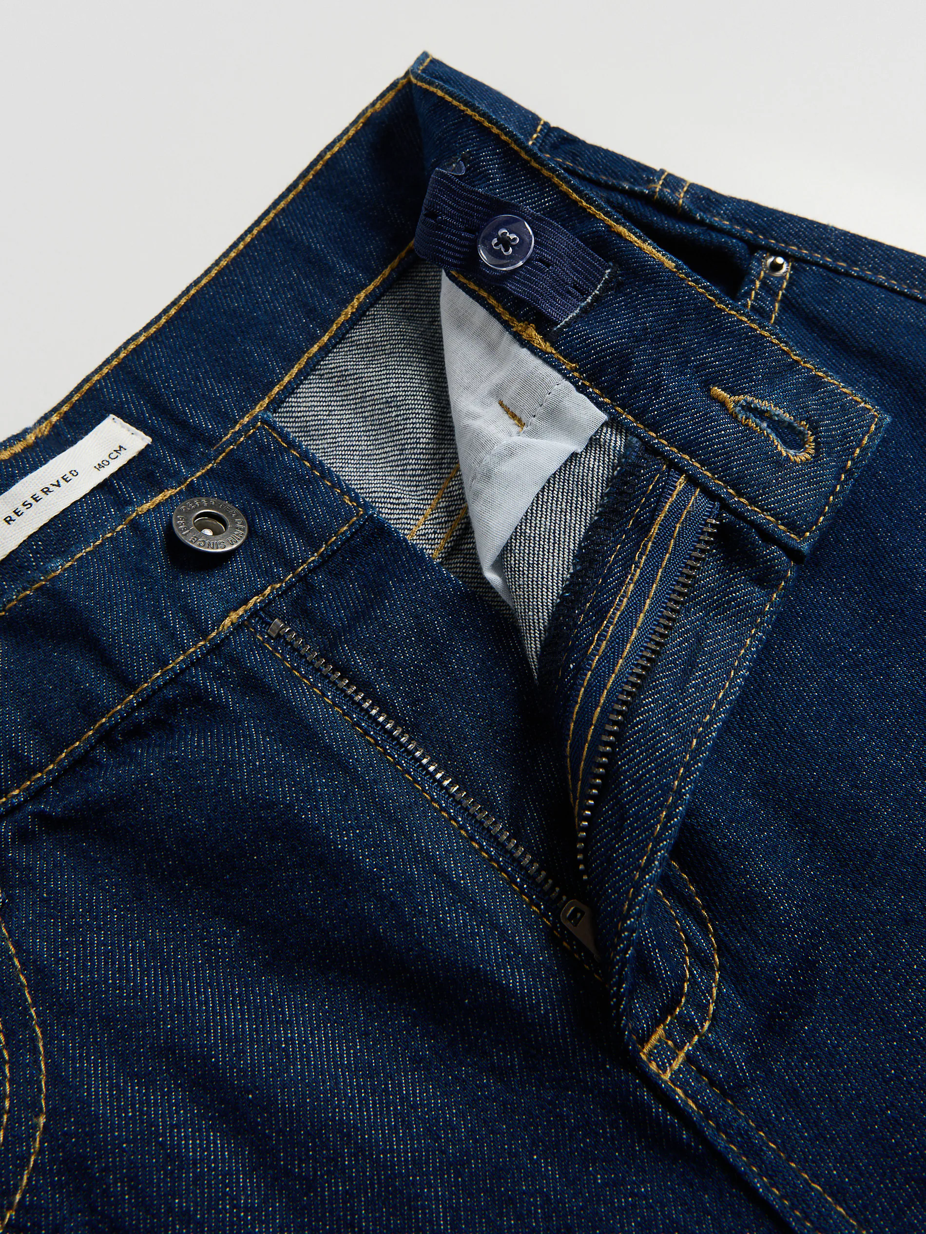 Jeans im Straight-Fit