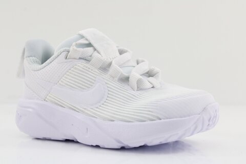 Nike Sneaker