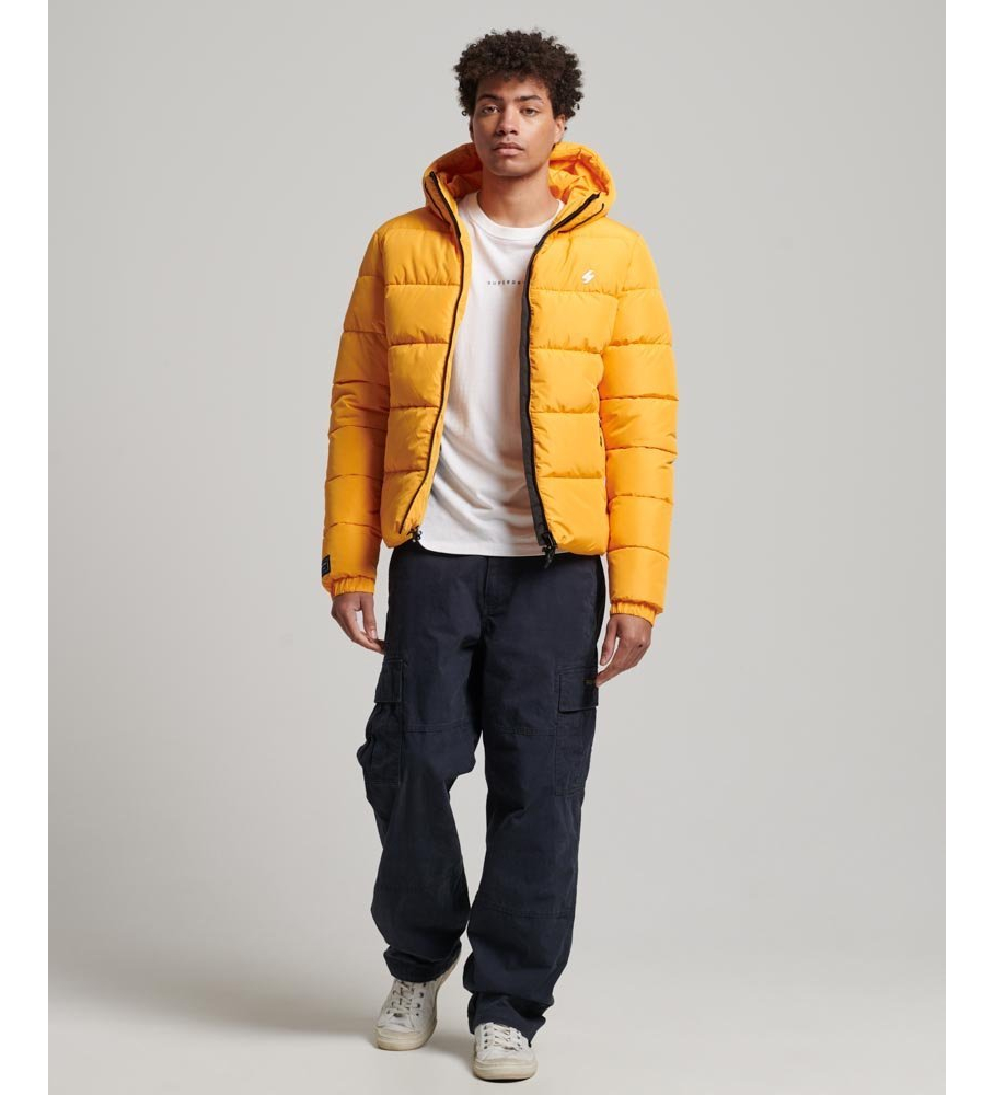 Jaqueta com capuz acolchoada Superdry Sports, amarela