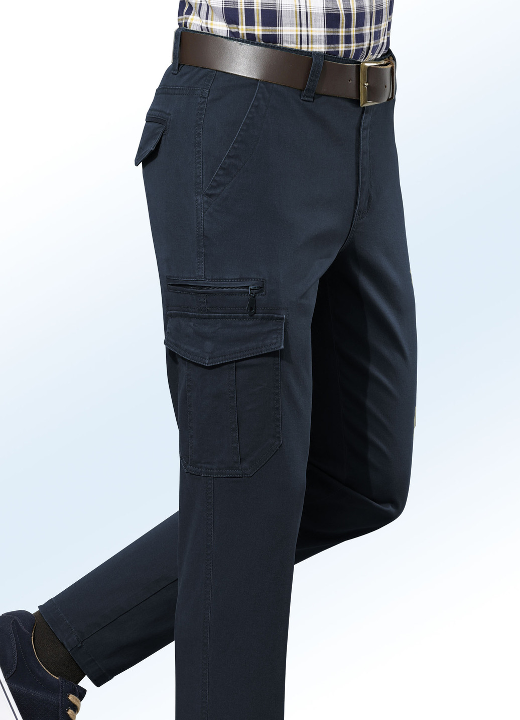 Hose mit Cargotaschen in 3 Farben