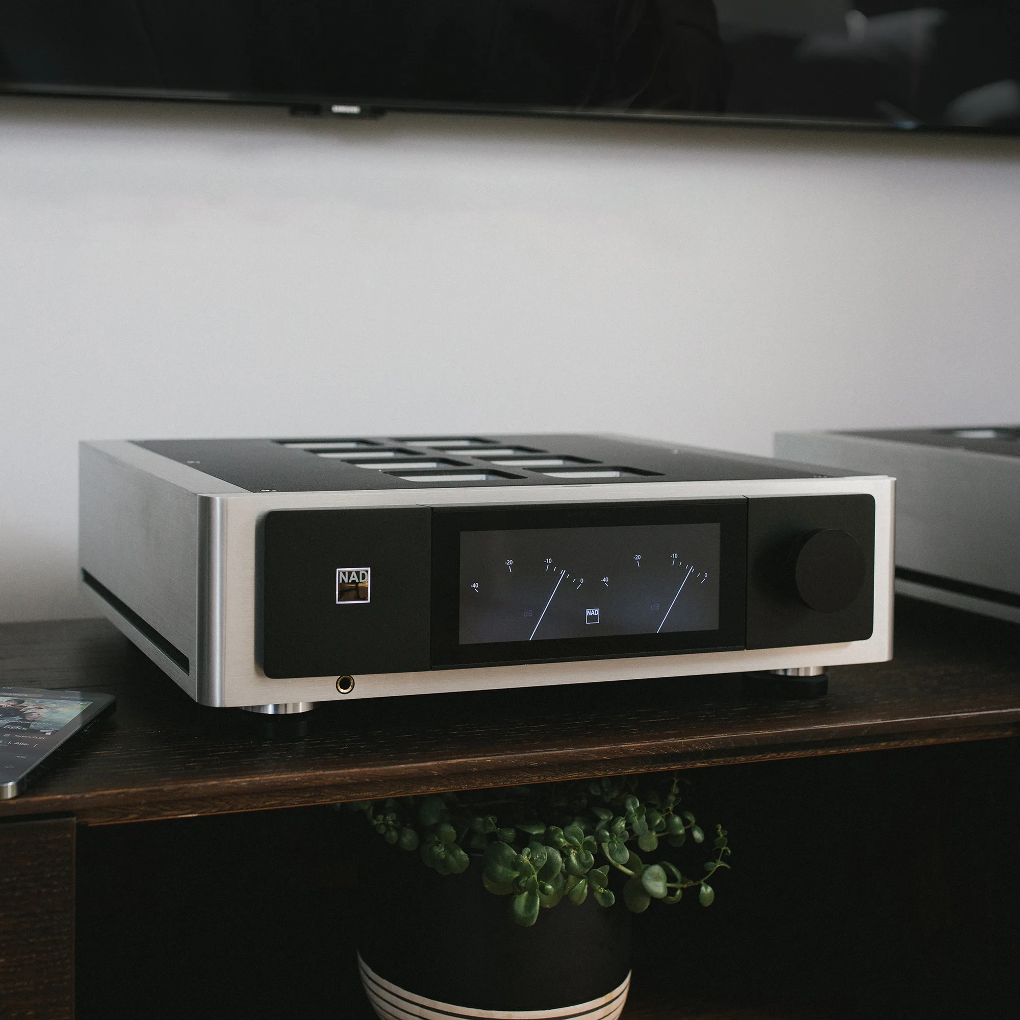 NAD M66 Préamplis hi-fi