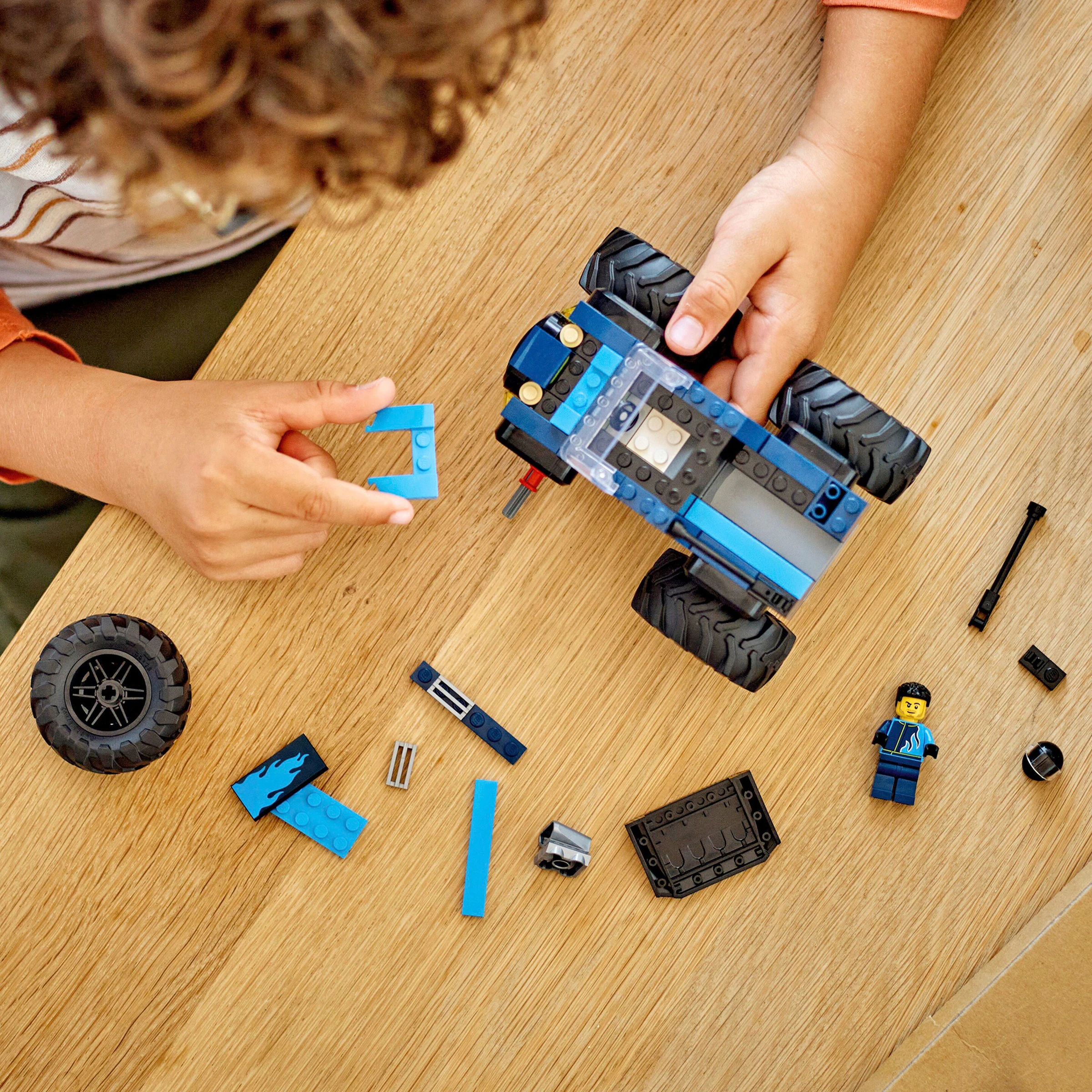 LEGO® - CITY 60402 Blauer Monstertruck