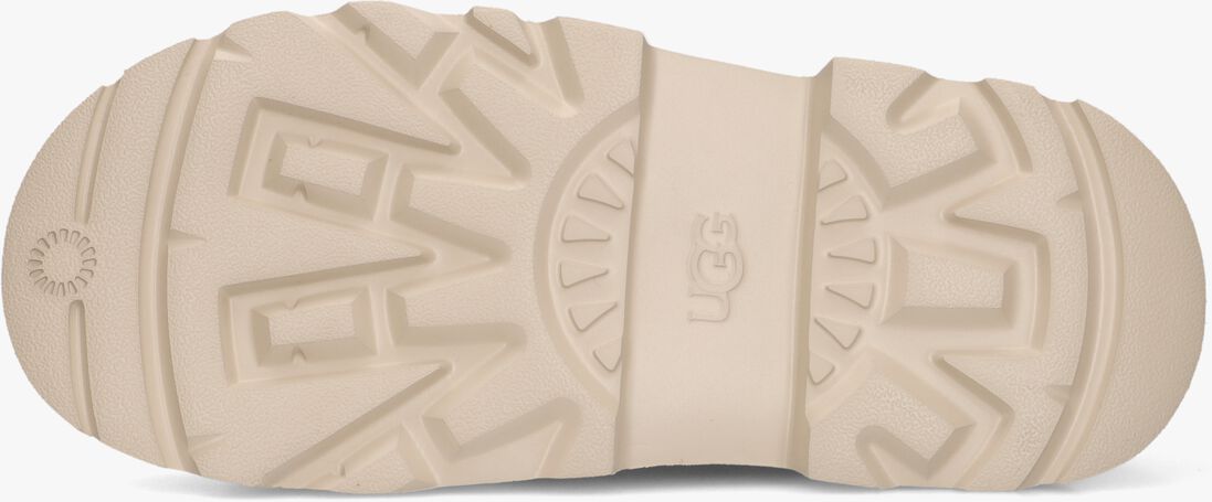 camel ugg chelsea boots m chelsea lug
