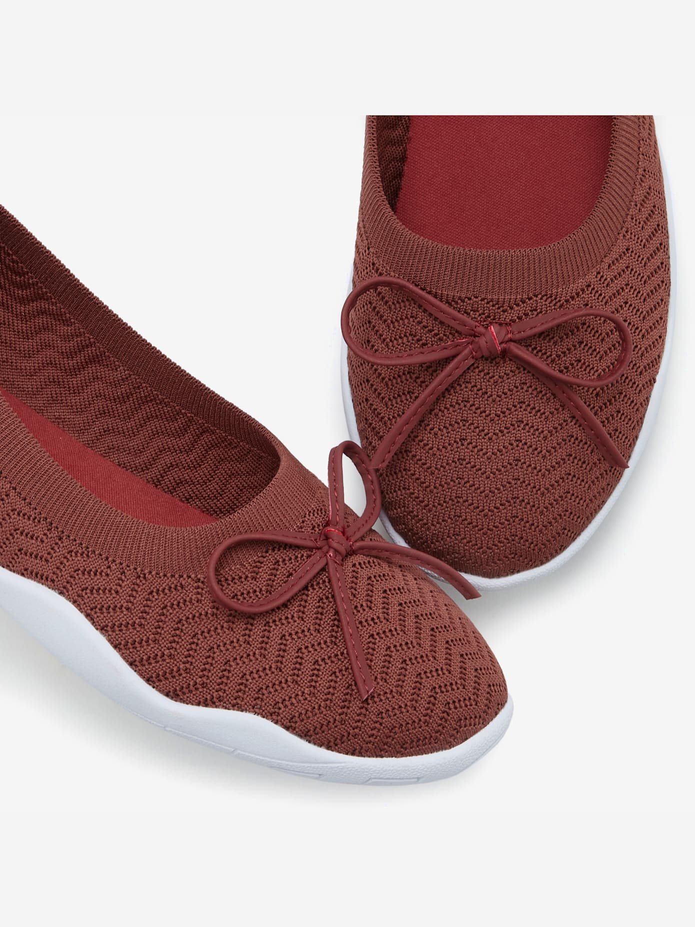 Sneakers ballerines semelle ultra-légère, très plate et souple