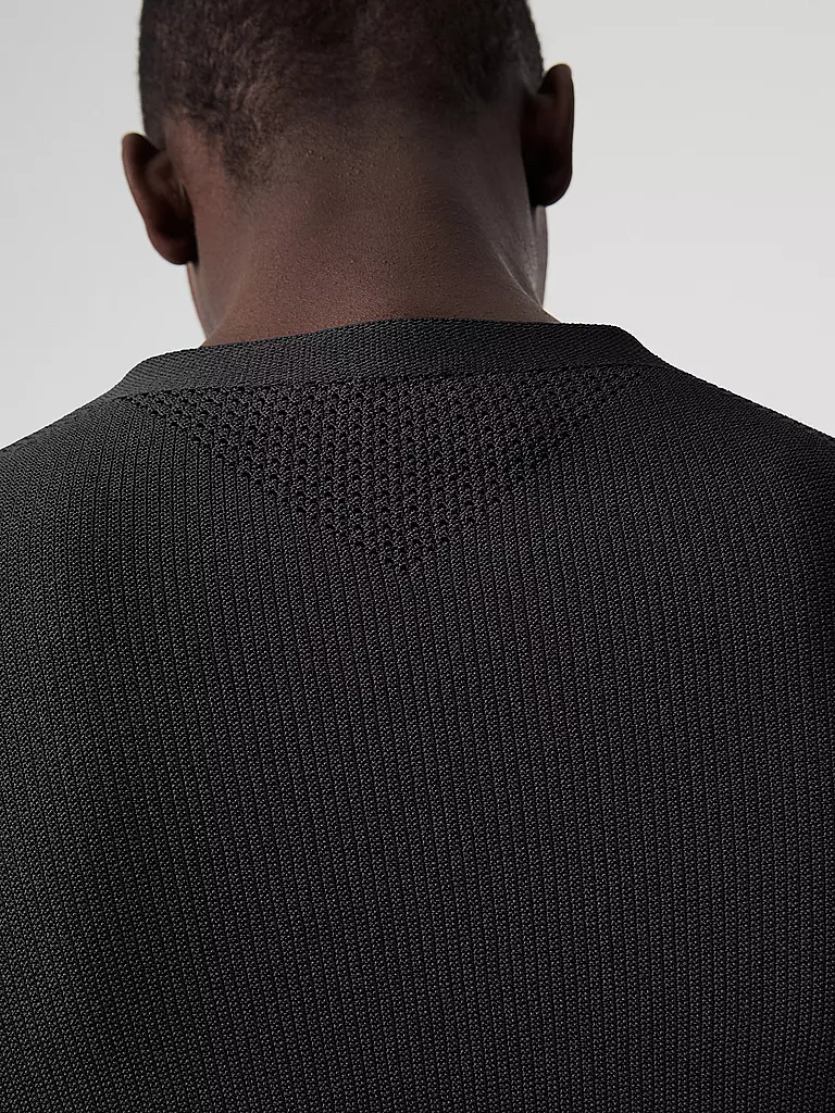 ALPHATAURI Pullover schwarz