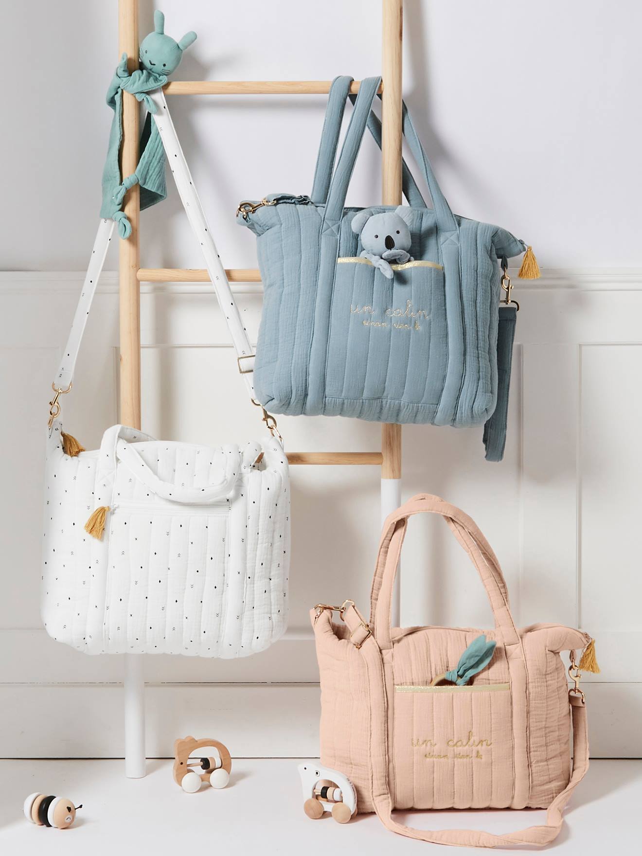 Bolsa de maternidade Plume, estampa branca vibrante