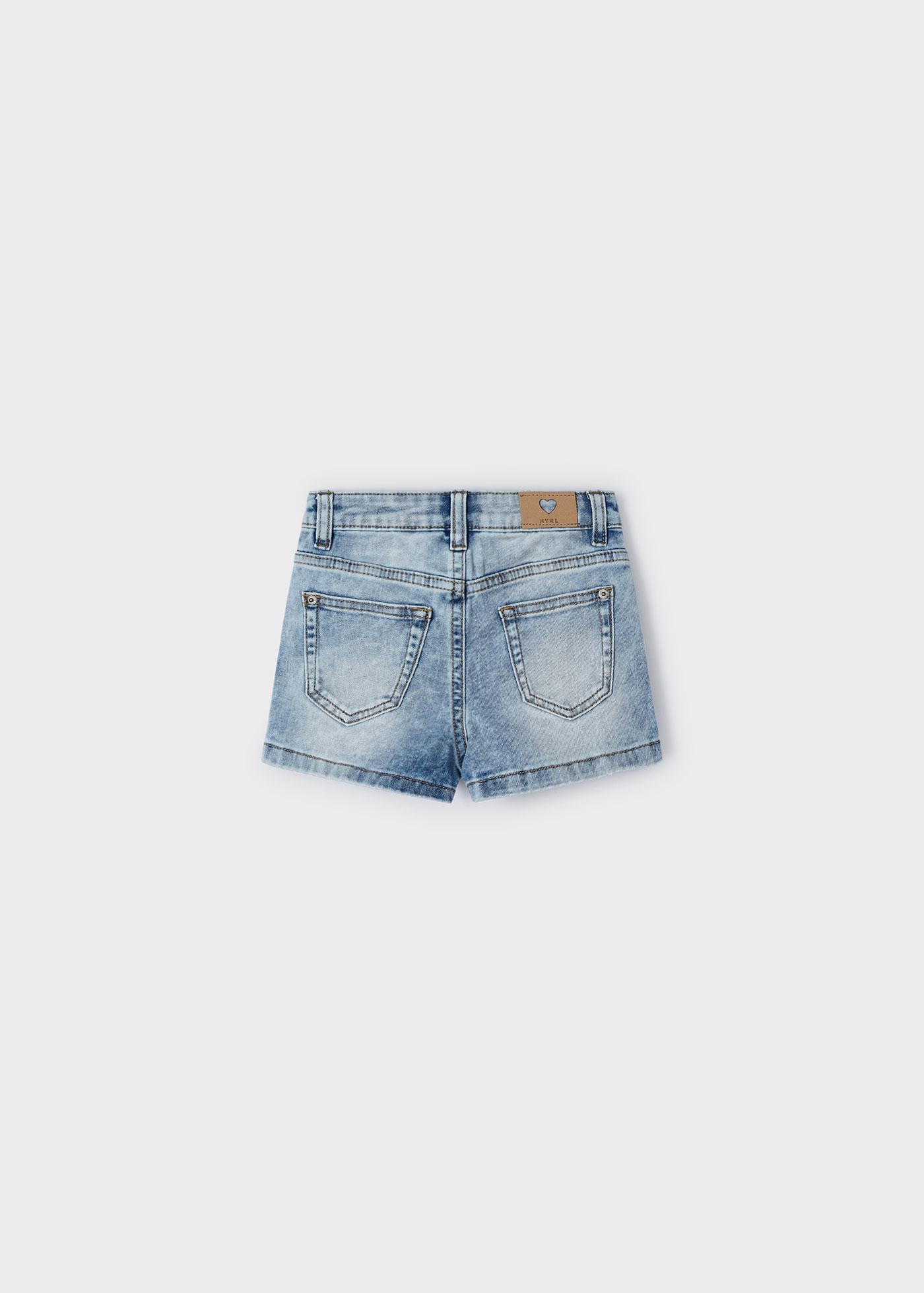 Shorts jeans femininos com lavagem ecológica
