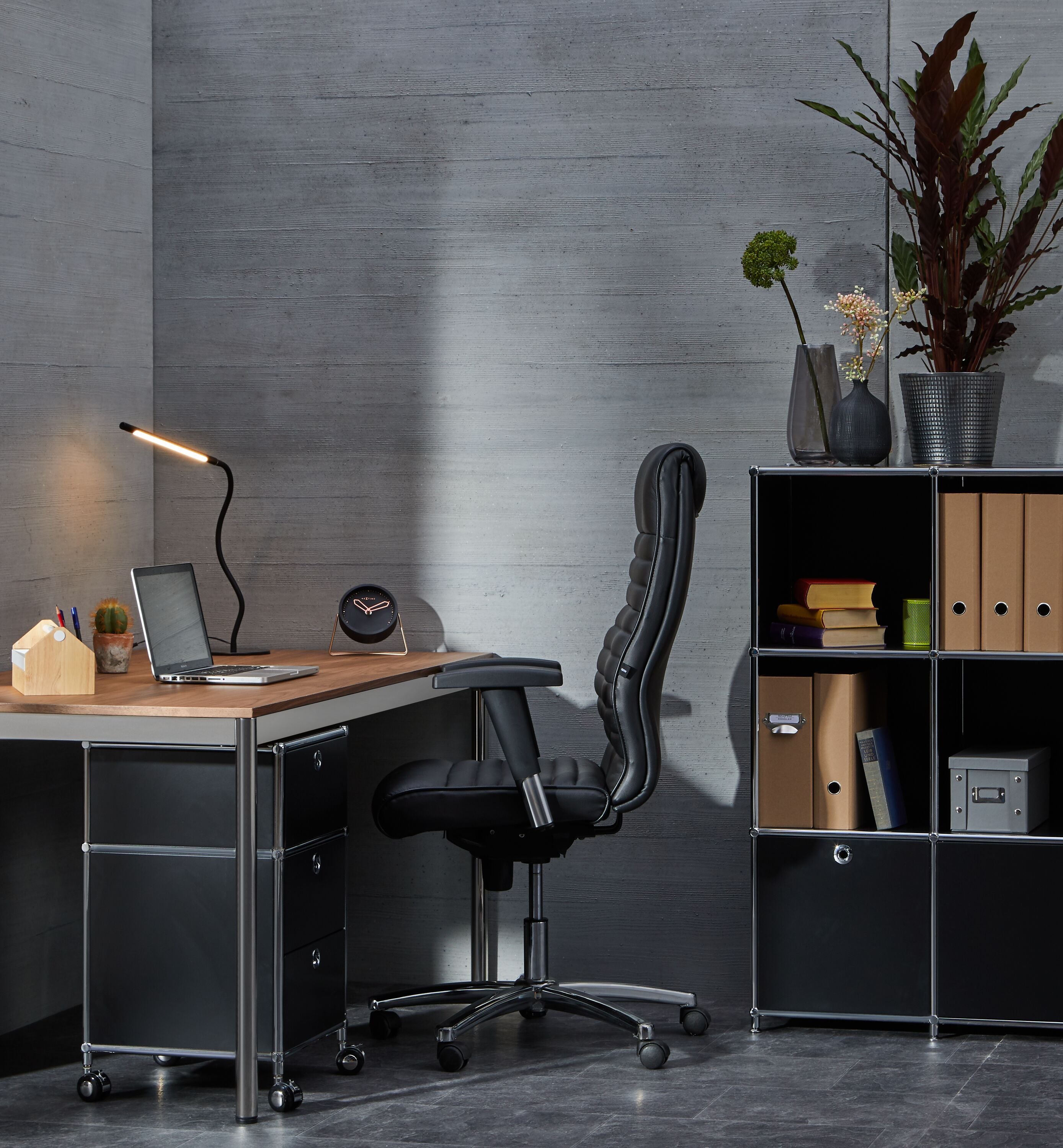 BENSON II Bürostuhl - Schwarz / B: 52.0 cm x T: 48.0 cm x H: 110.0 cm
