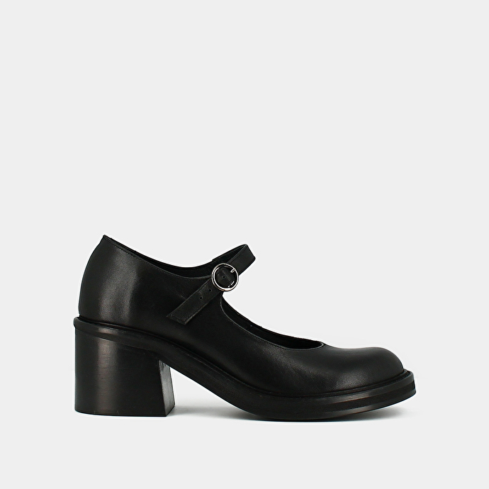 Babies à talons et semelles épaisses  en cuir noir