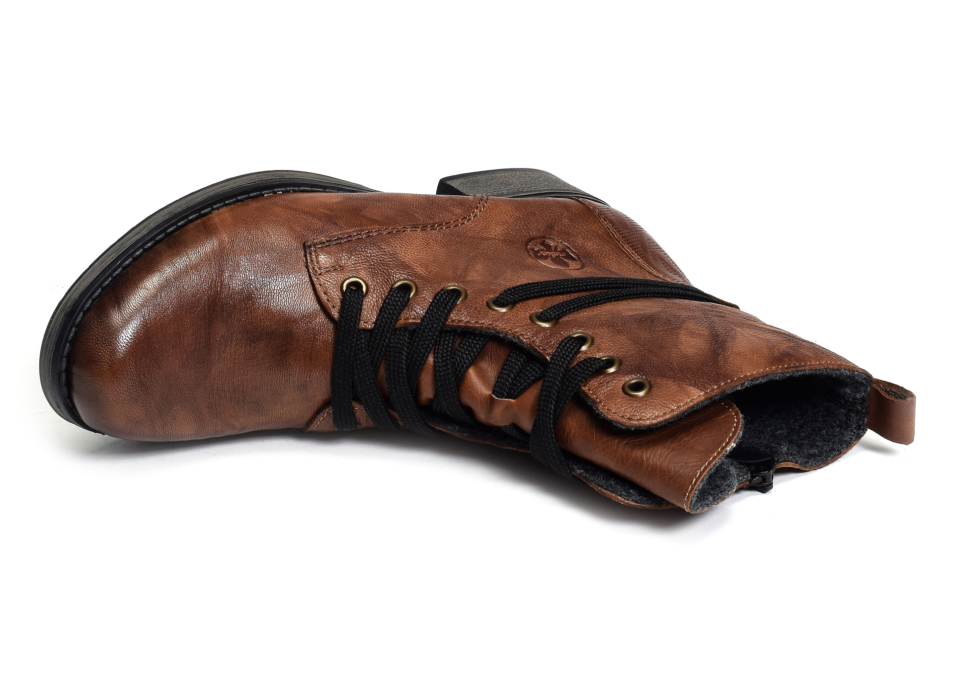Y9710 camel