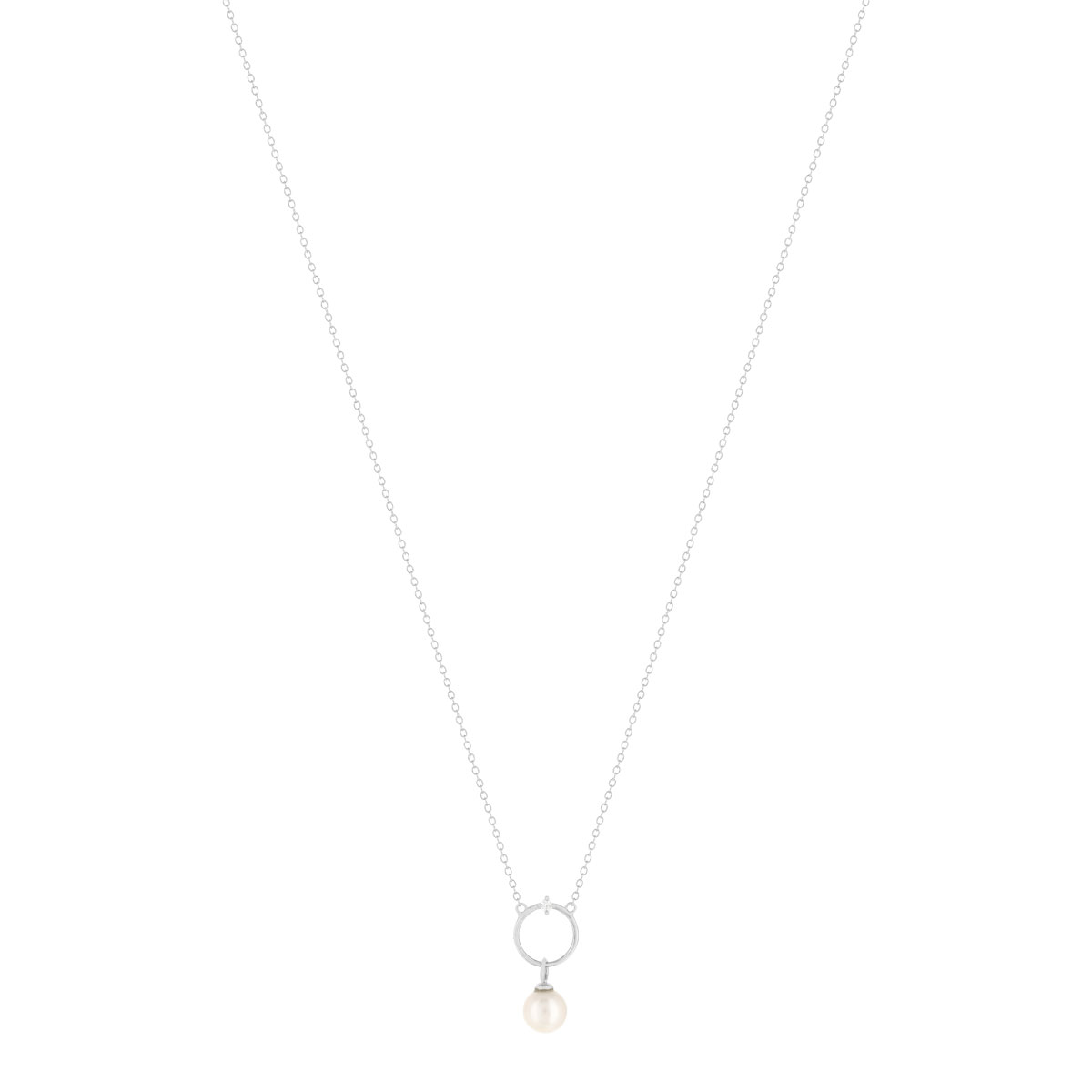 Collier argent 925, motif cercle, perle de culture de Chine et zirconia. Longueur 45 cm.