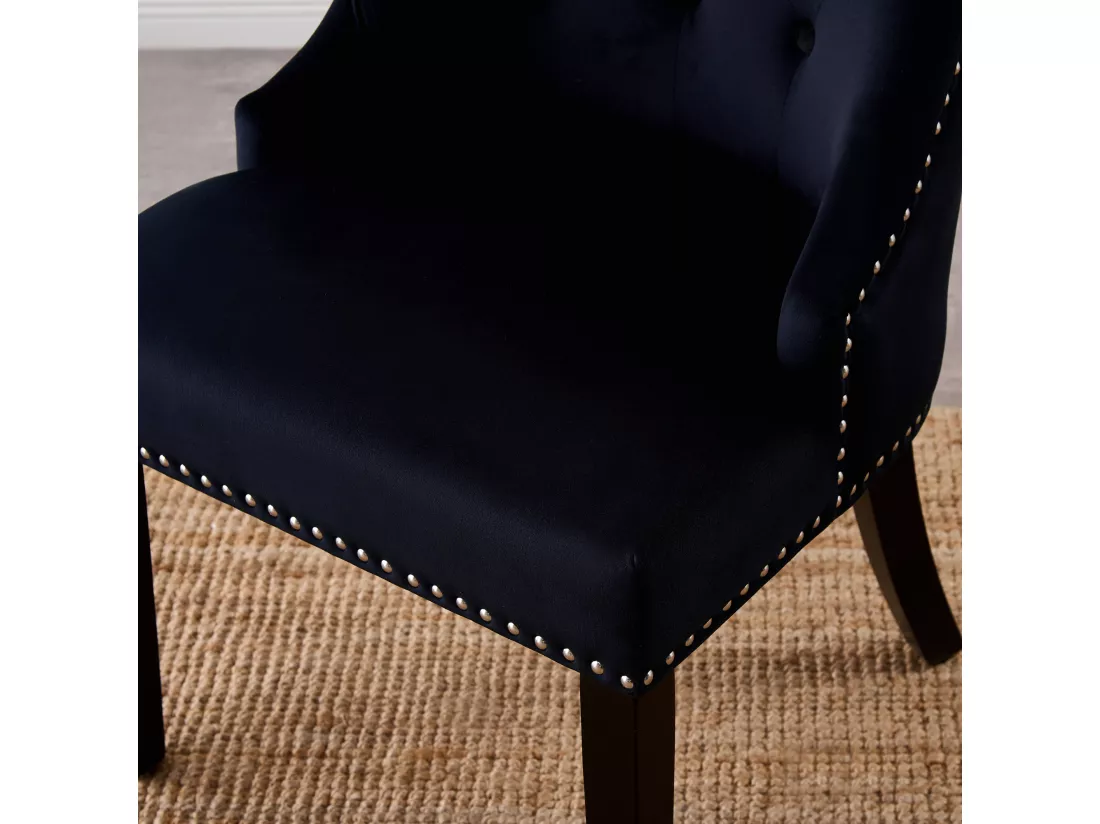 Lot de 6 chaises de salle à manger Windsor - Revêtement en velours et pieds robustes en bois massif - Parfaites pour votre salle à manger et votre salon - Noir
