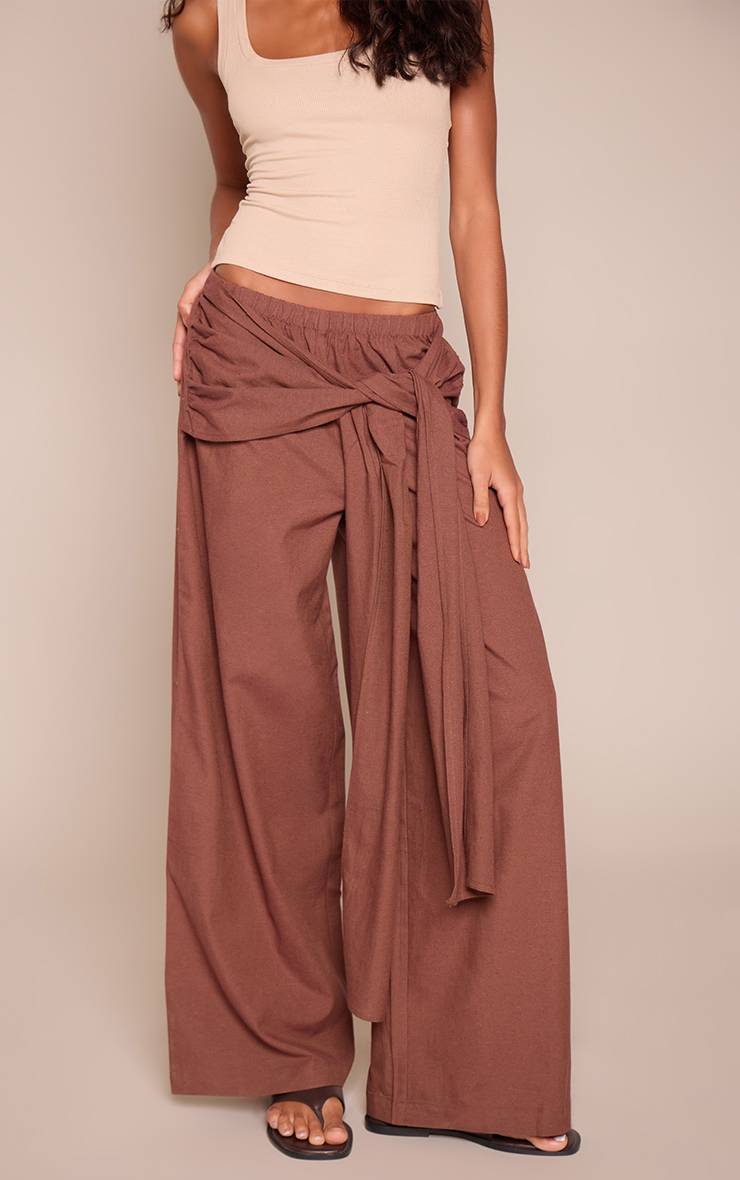 Chocolat Pantalon Droit En Mélange Coton Lin Avec Détail Cache-cœur