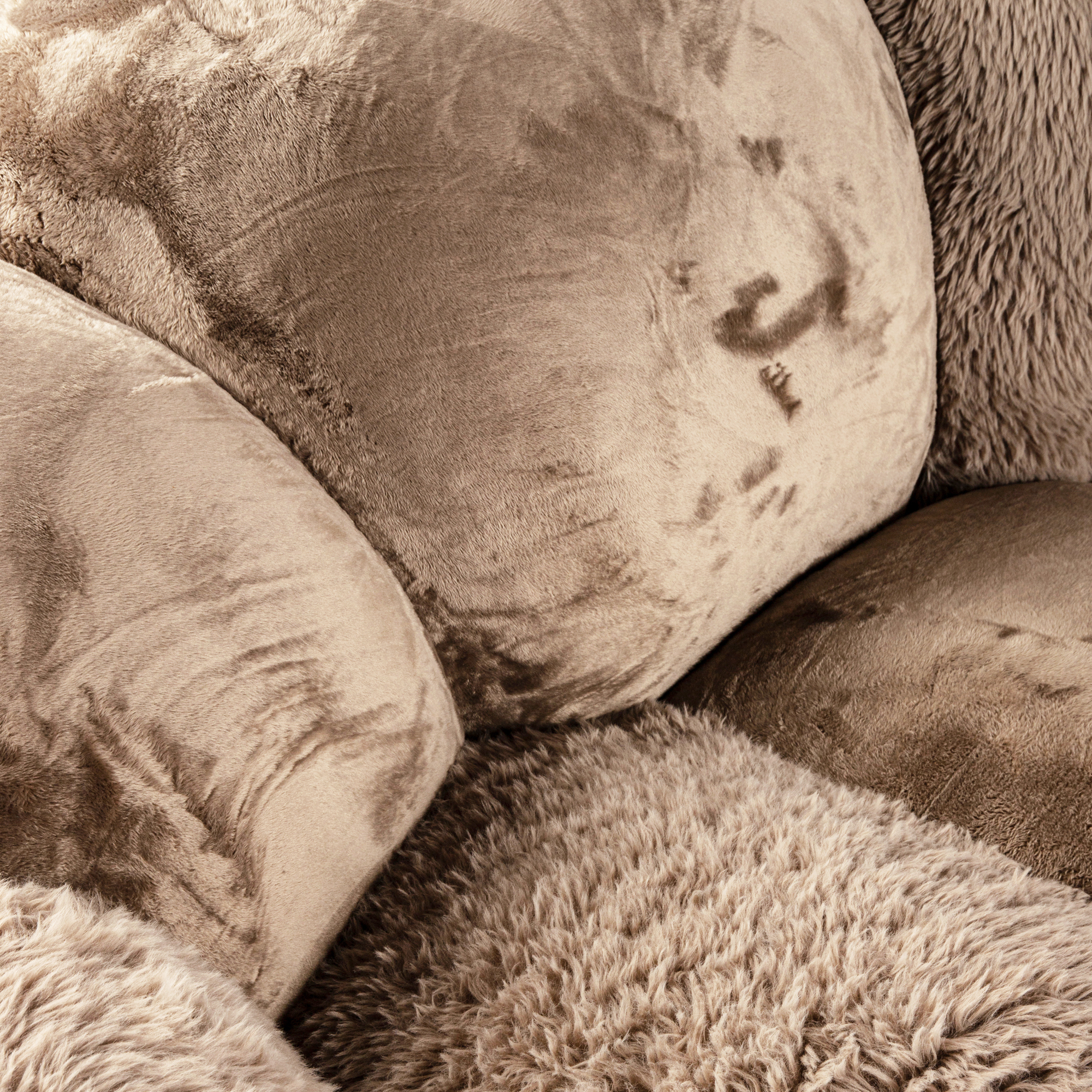 Bank Lusha taupe