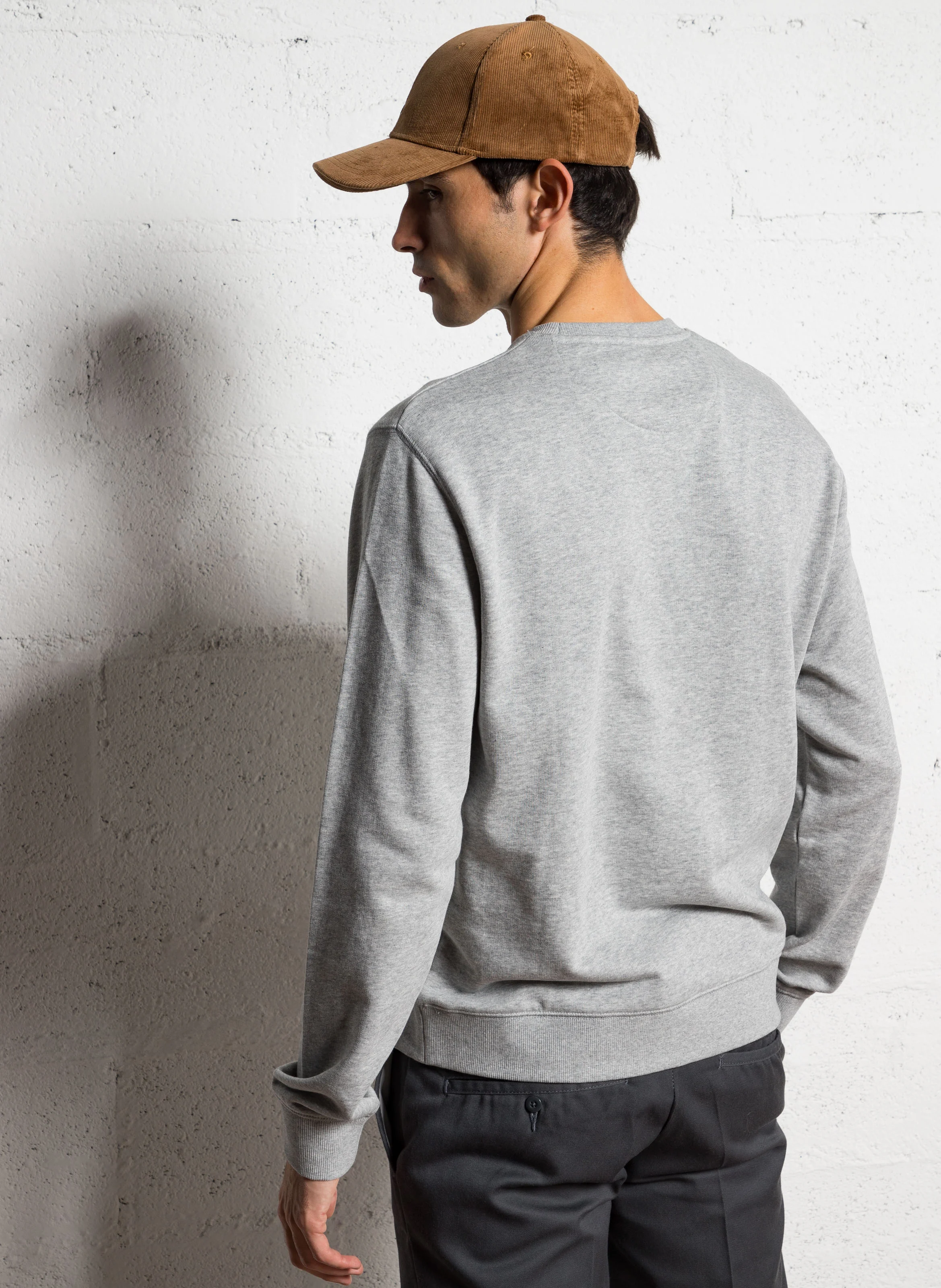 TIM - Sweat slim-fit col rond en coton bio | Argent
