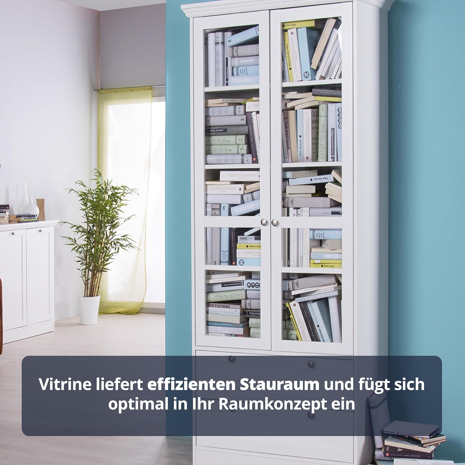 KHG Vitrine weiß 2 Drehtüren mit Glaseinsatz 2 Schubkästen 3 höhenverstellbare Einlegeböden Holzwerkstoff beschichtet Landhaus Stil