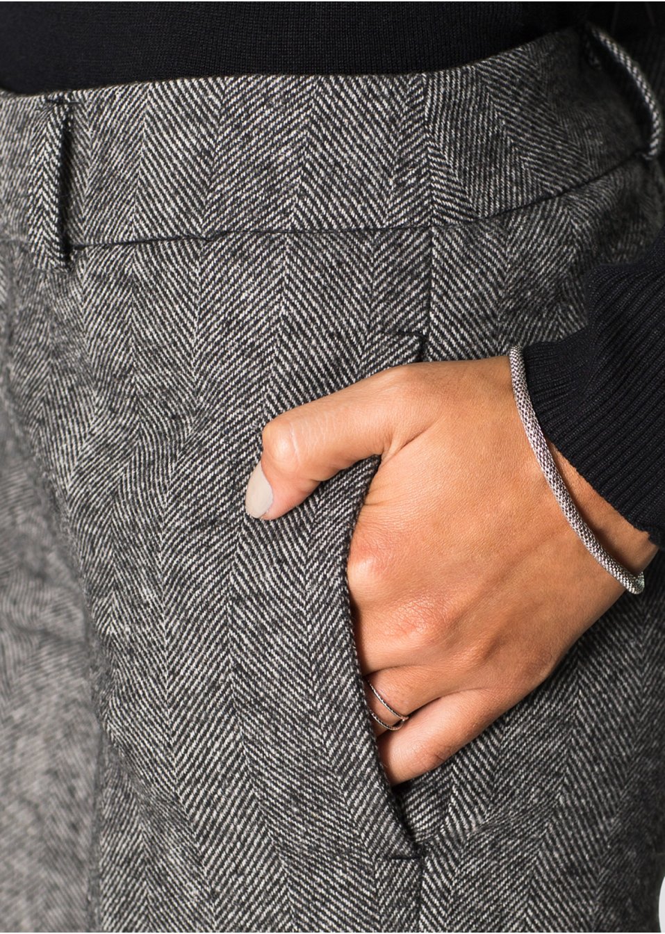 Pantalon à jambes larges, taille courte