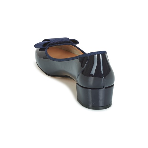 Betty London - HENIA - Marine