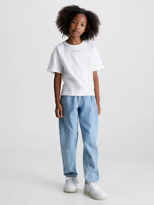 calças jeans de perna larga