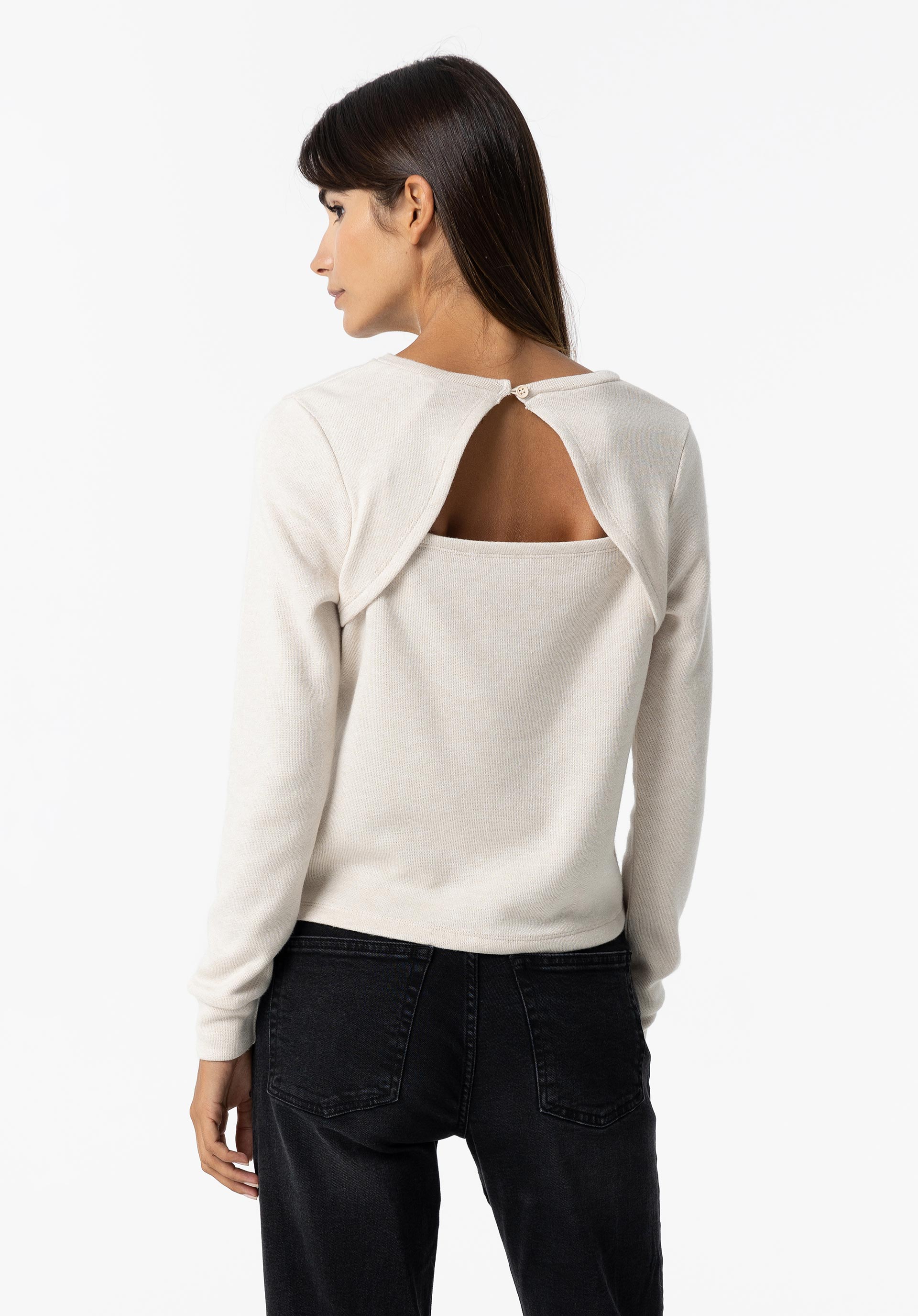 T-shirt com Abertura nas Costas