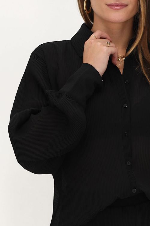 Zwarte oversized plissé blouse