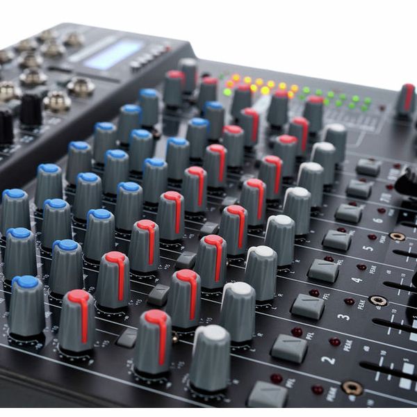 the t.mix xmix 1202 FXMP USB Case Bundle
