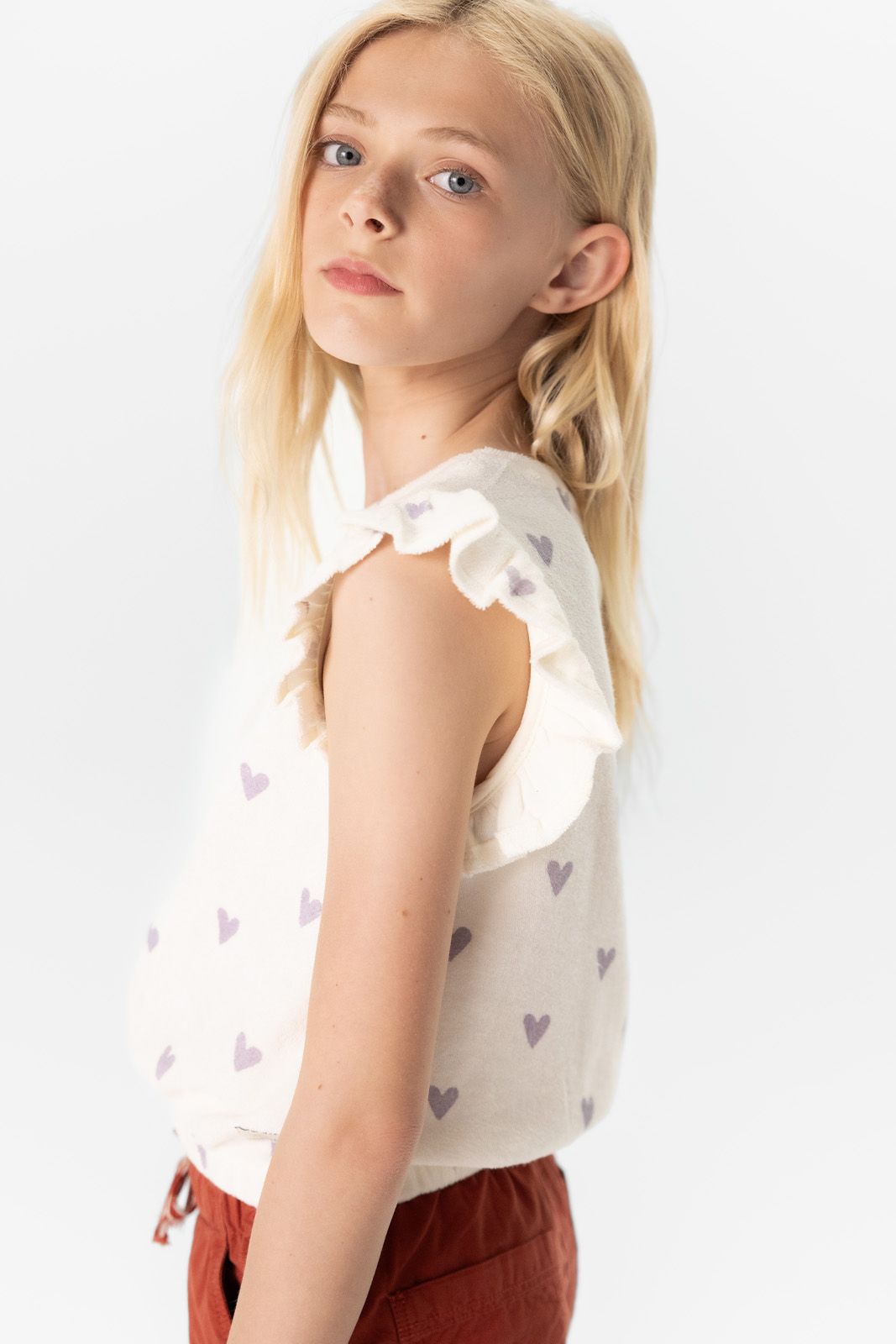 Off-white top met hartjesprint