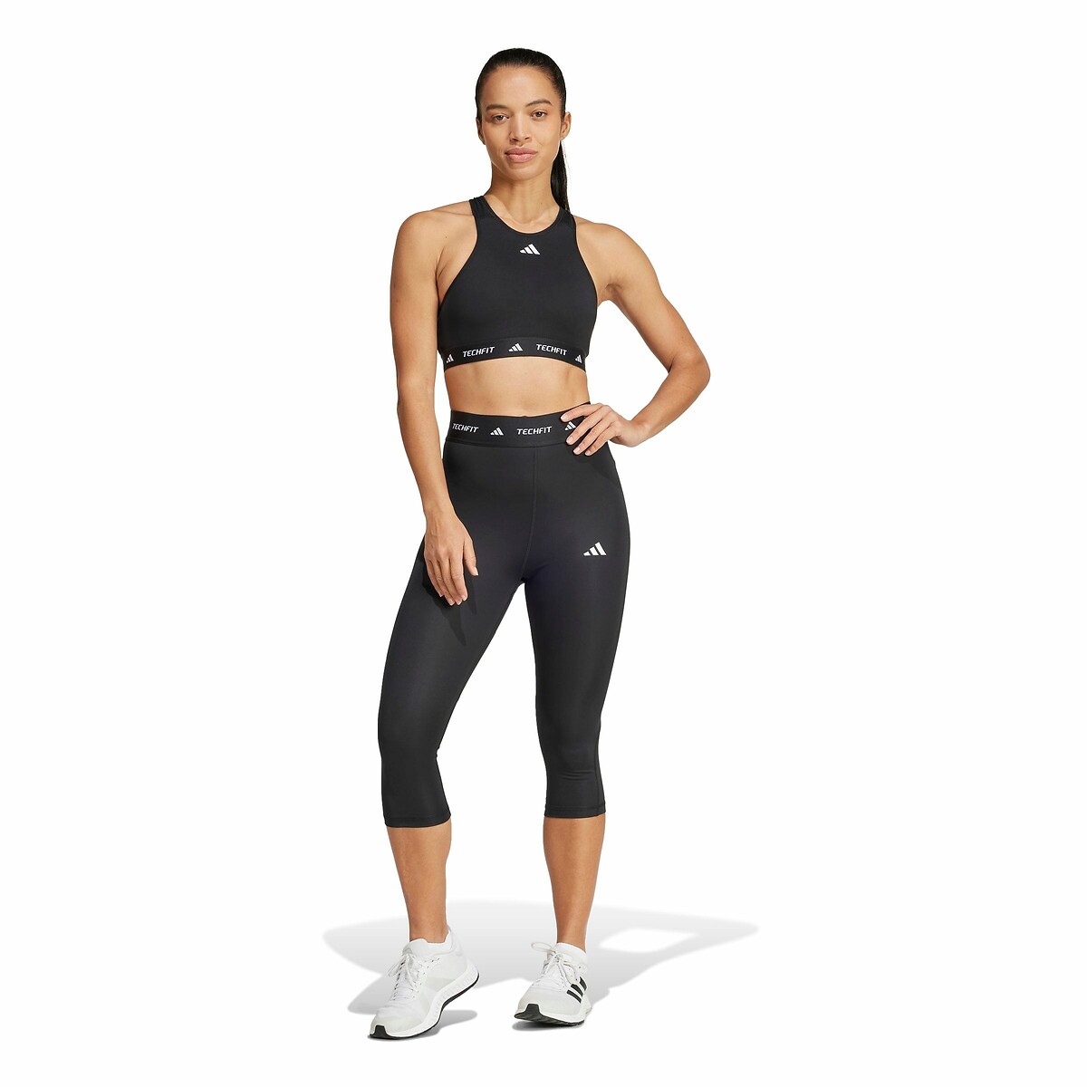 Calça legging esportiva 3/4 TECHFIT da adidas Performance