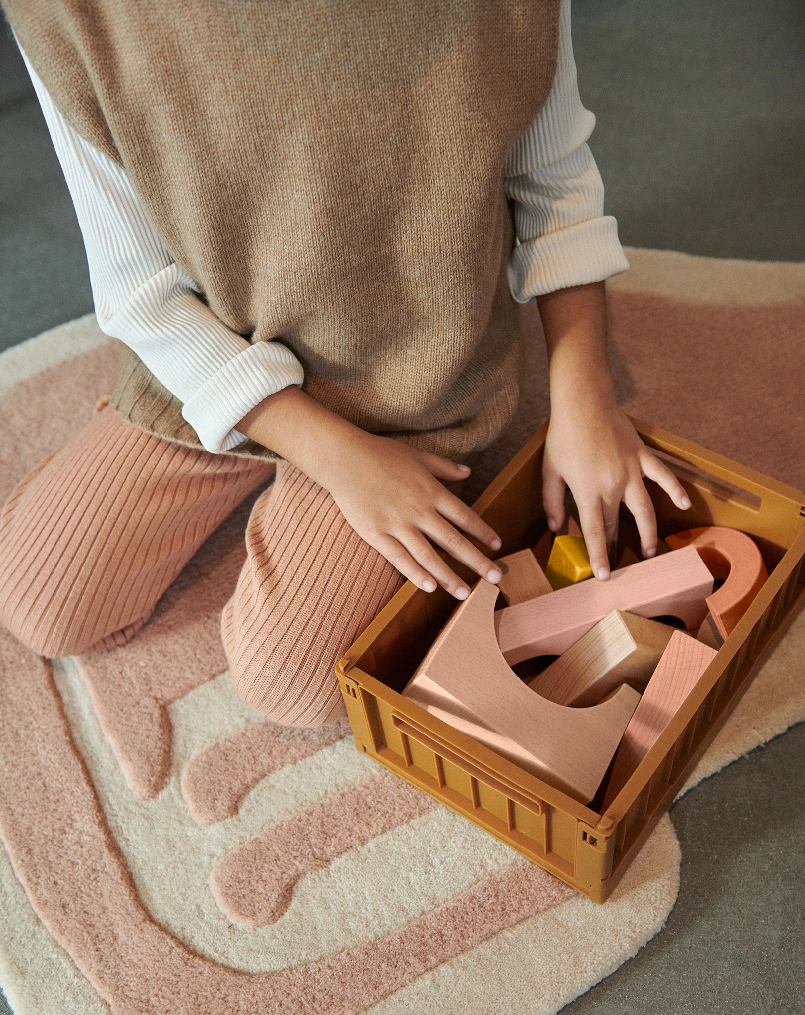 Holzpuzzle ISHAN 10-teilig in rose
