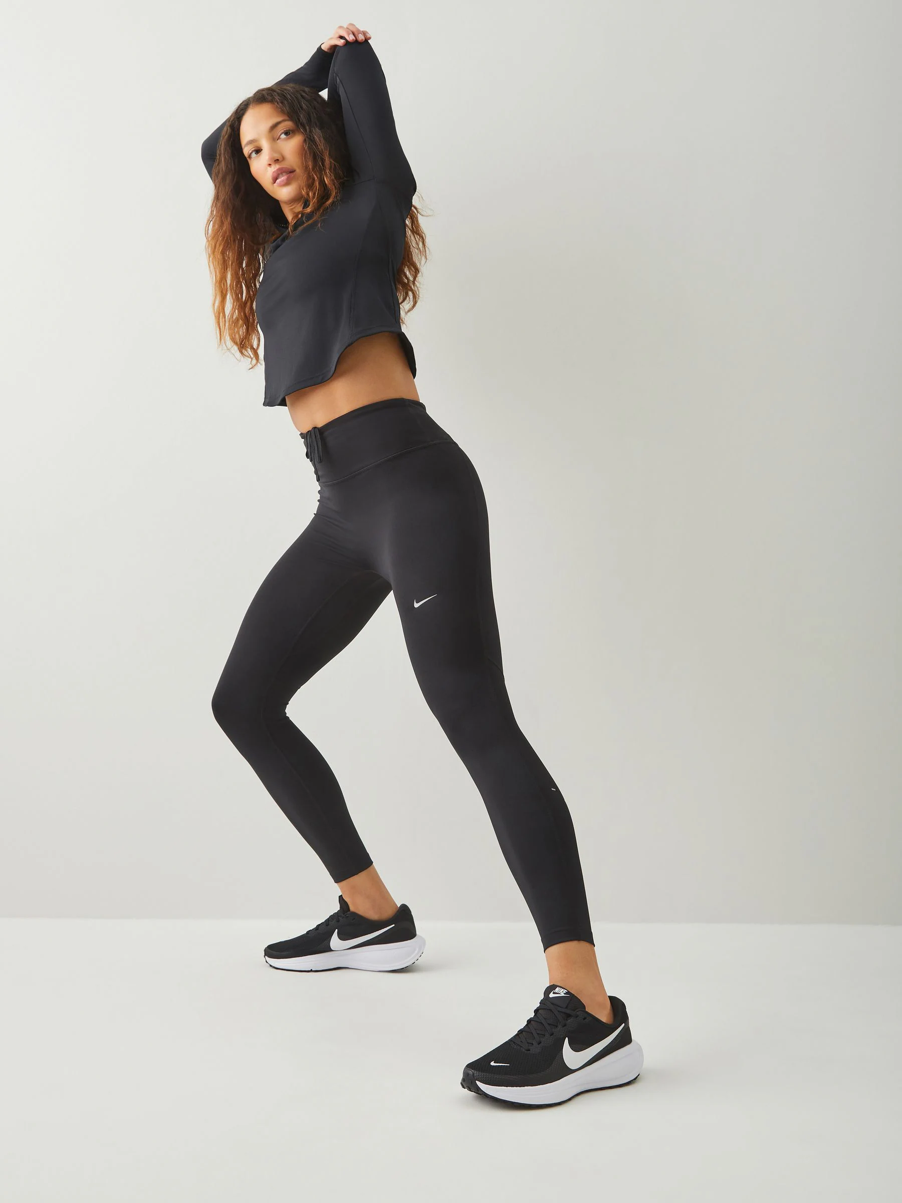 Zwart/wit - Nike Revolution 8 hardloopschoenen