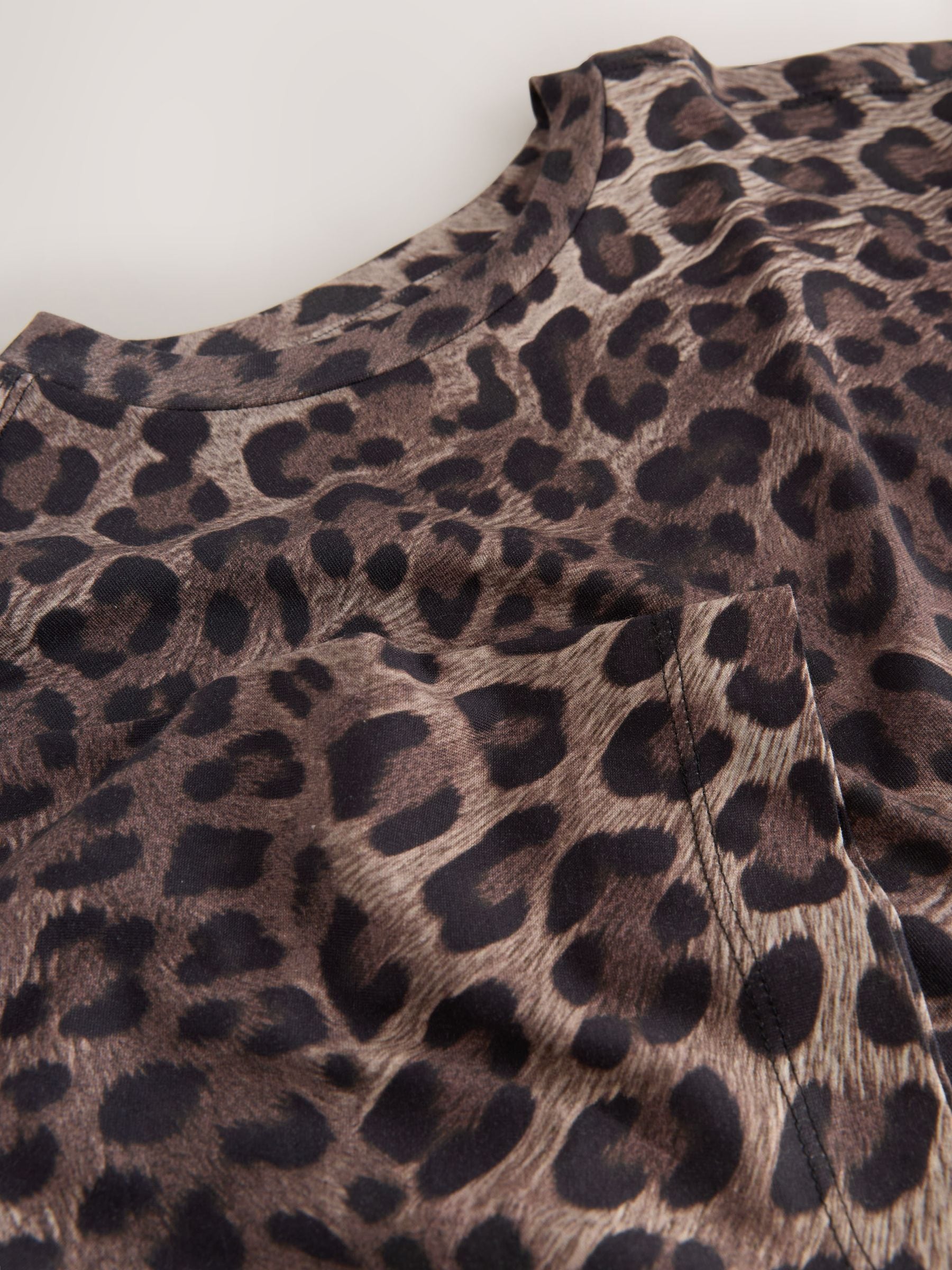 Animal - Relaxed Boxy T-shirt met ellebooglengte mouwen en ronde hals
