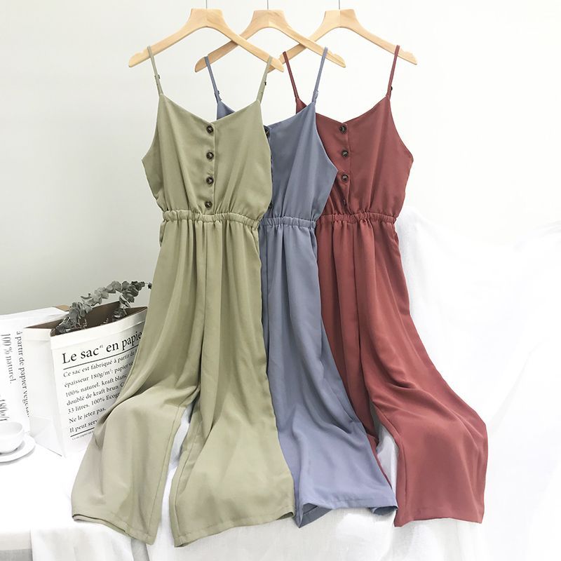 Pinatra - Chiffon jumpsuit met spaghettibandjes en wijde pijpen