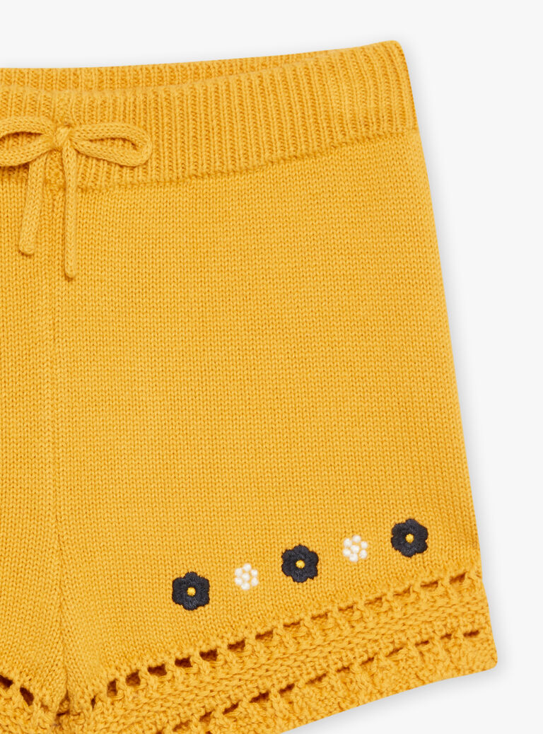 Short jaune moutarde en maille