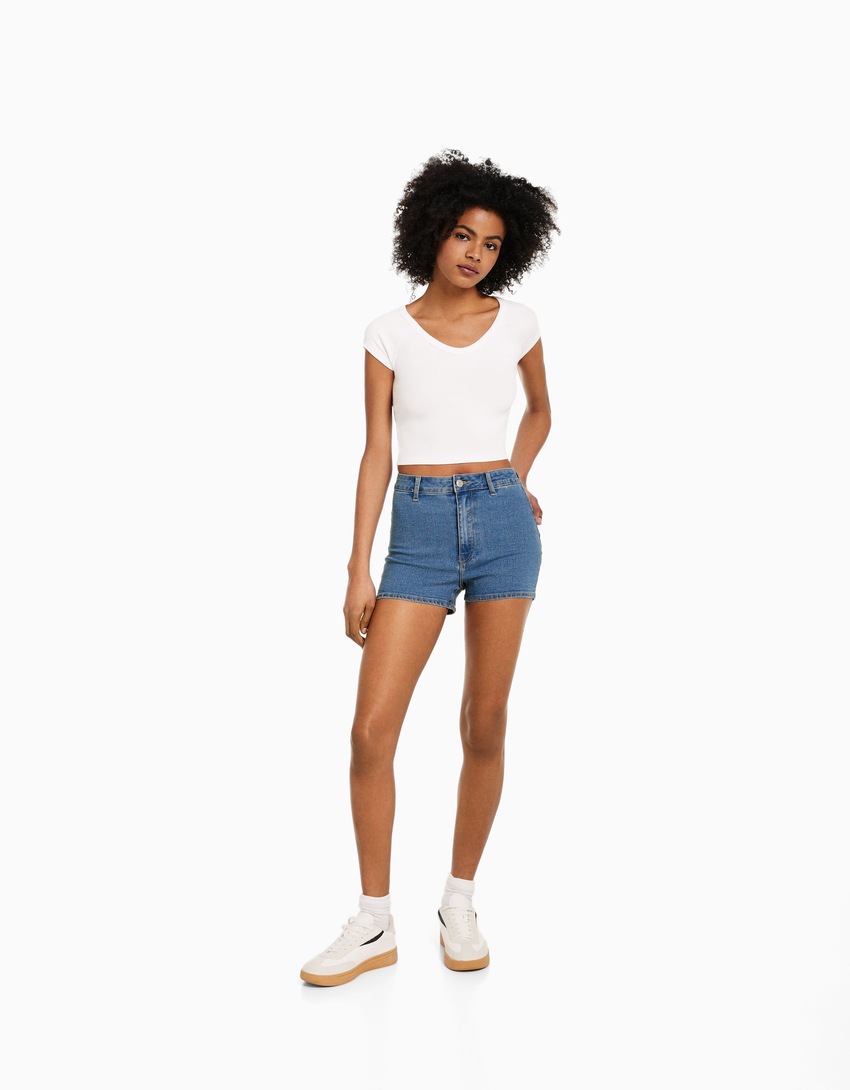 Shorts jeans de cintura alta com elastano
