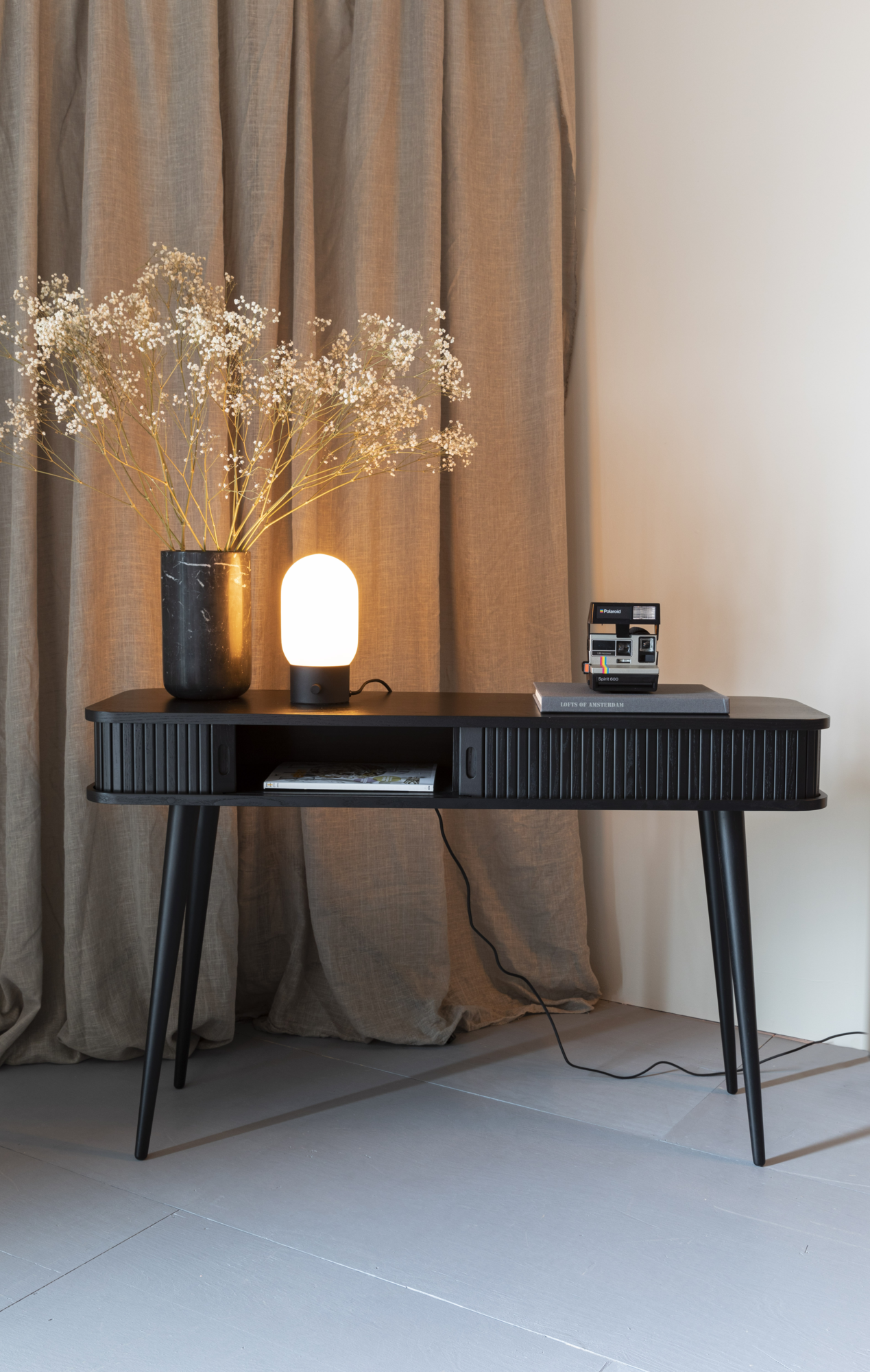 Zuiver Barbier Console Tafel Walnoot