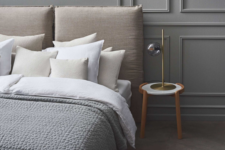 Bolia Orb tafellamp messing