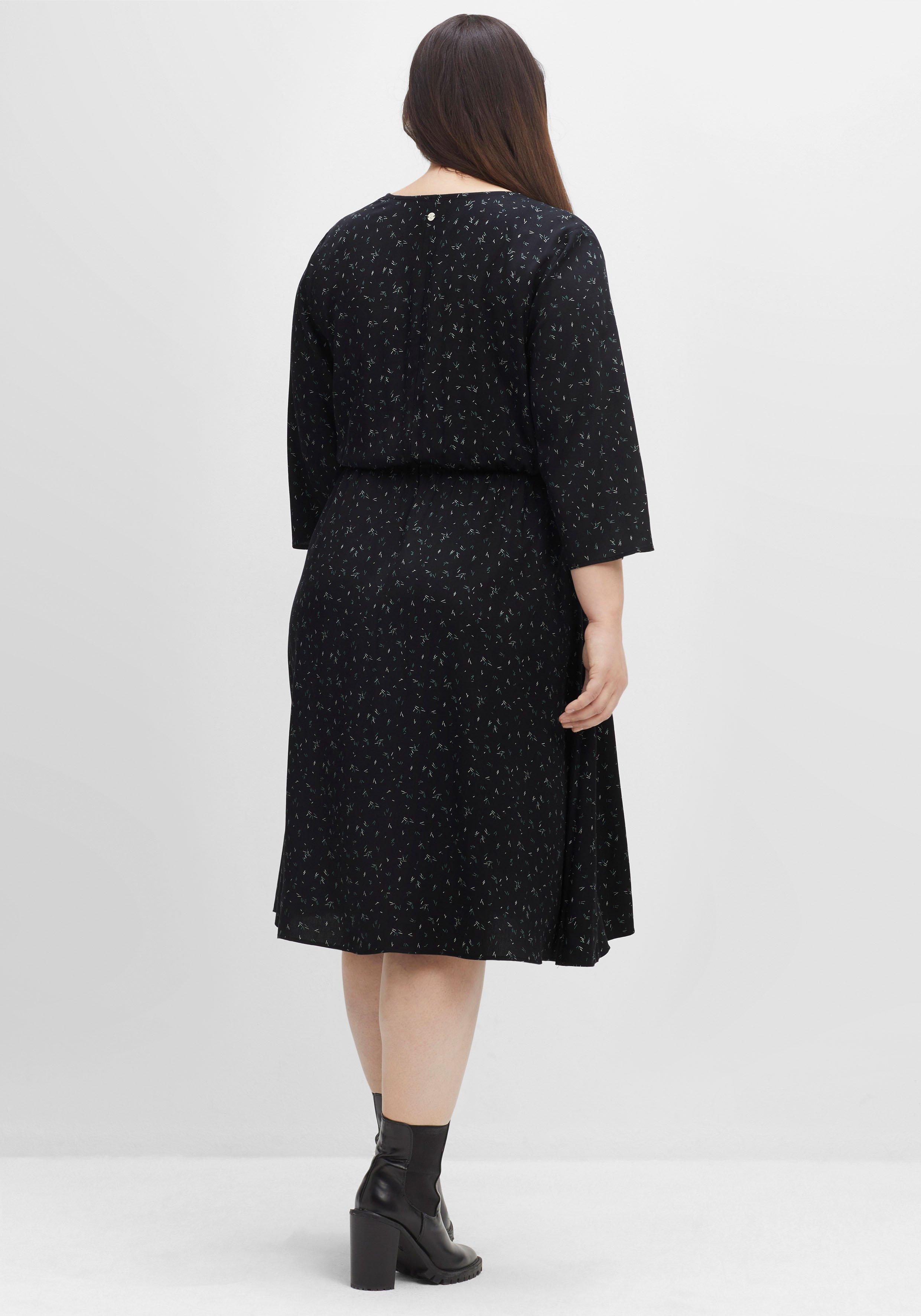 Kleid in Wickeloptik, mit Alloverprint