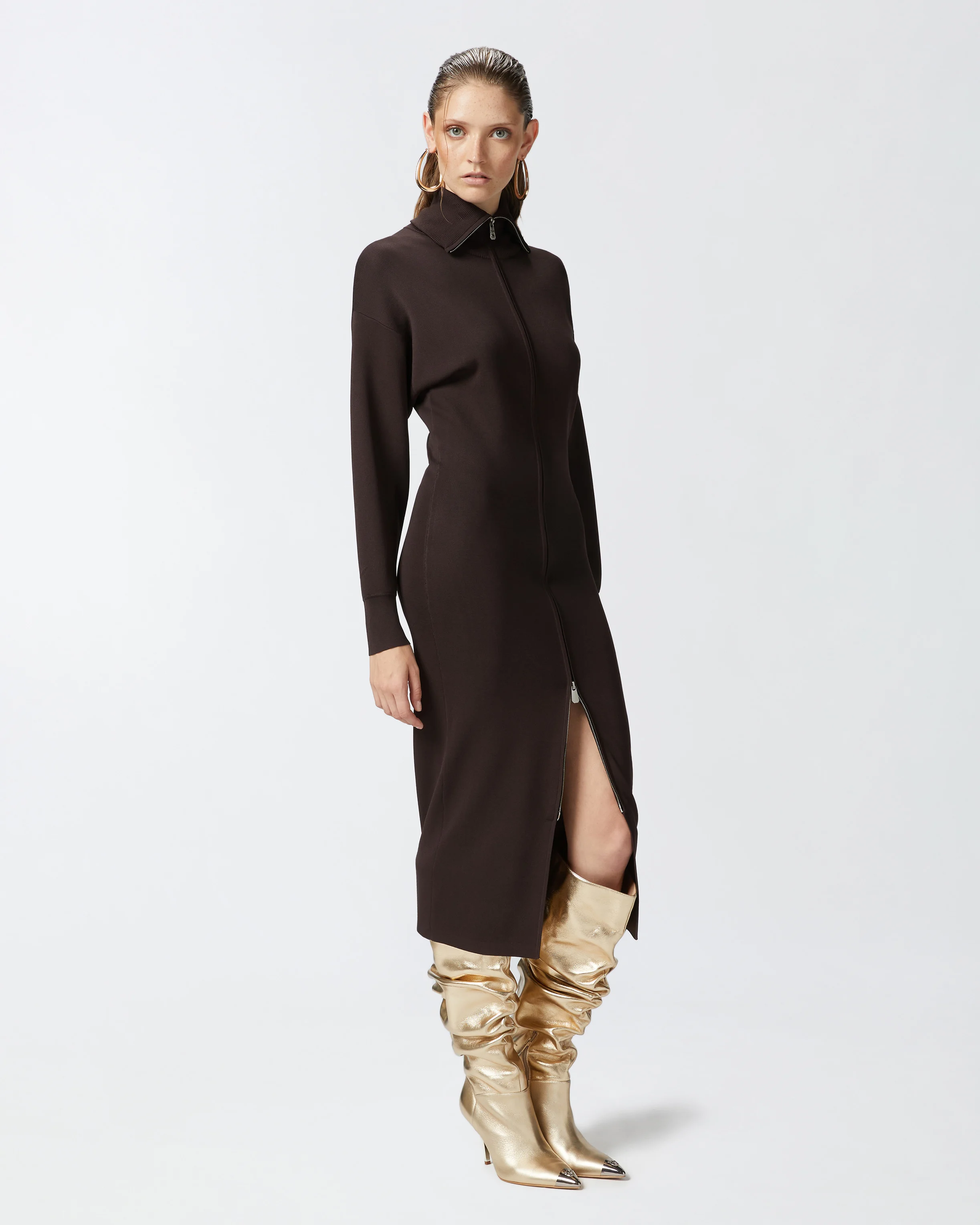 Robe midi à col montant et fermeture zippée | Marron
