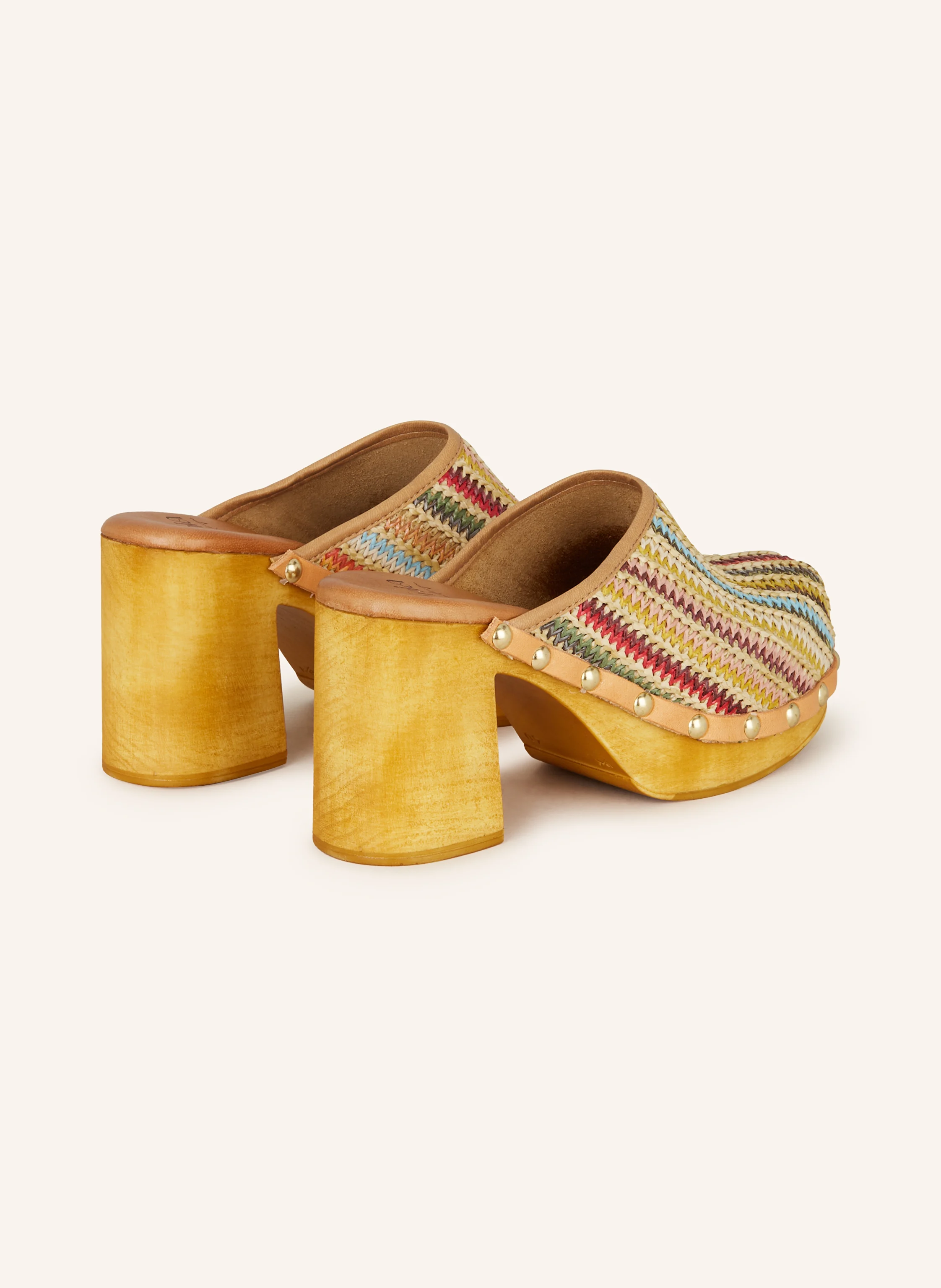 È MIA Clogs mit Nieten