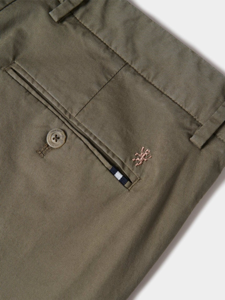 Calças chino regular fit