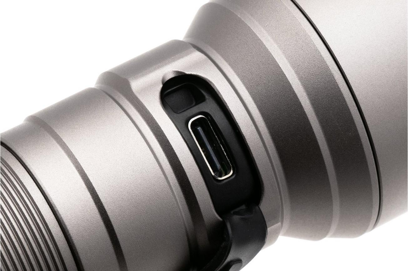 Fenix C7 oplaadbare zaklamp, 3000 lumen, grijs