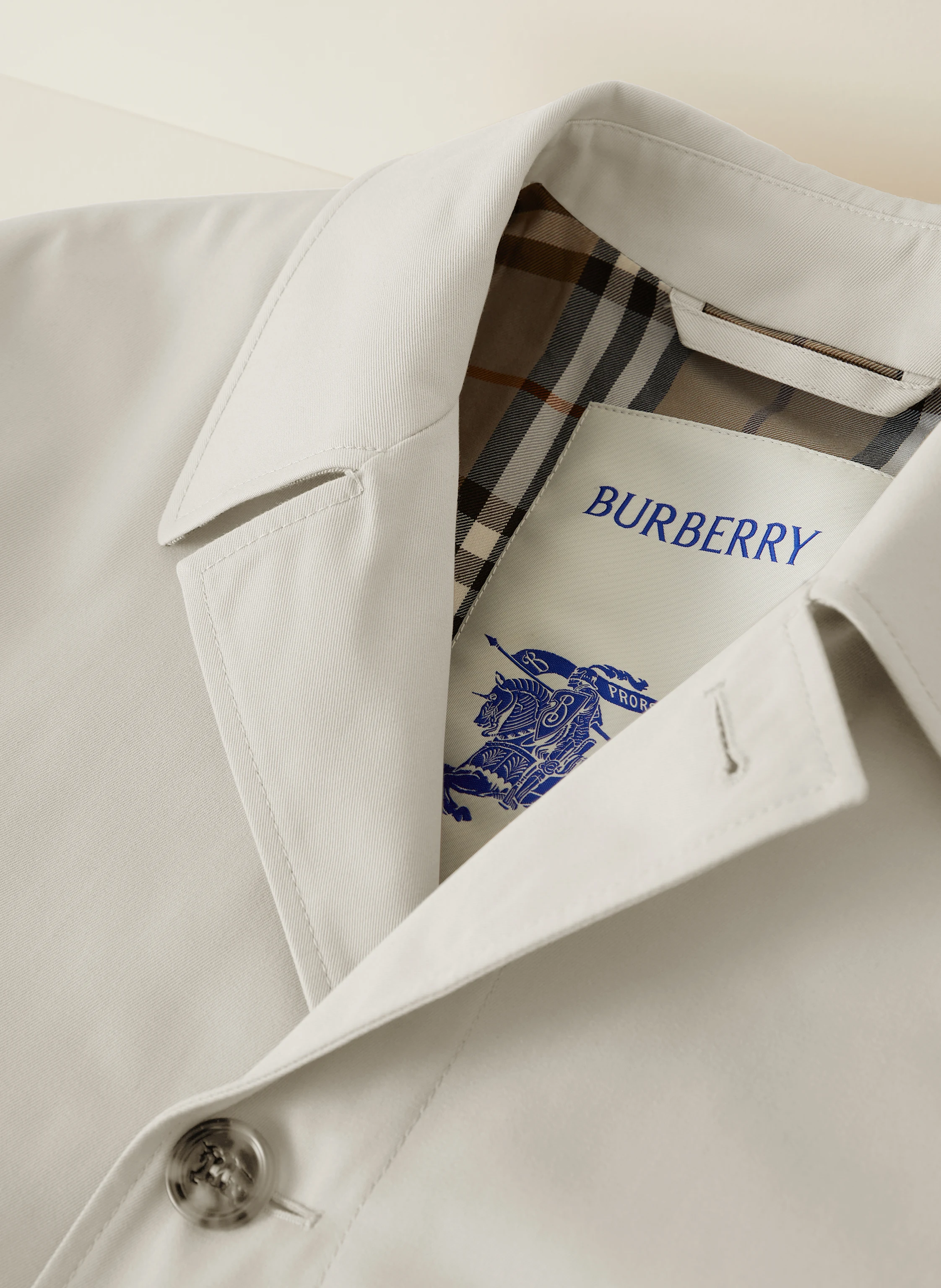 BURBERRY Mantel