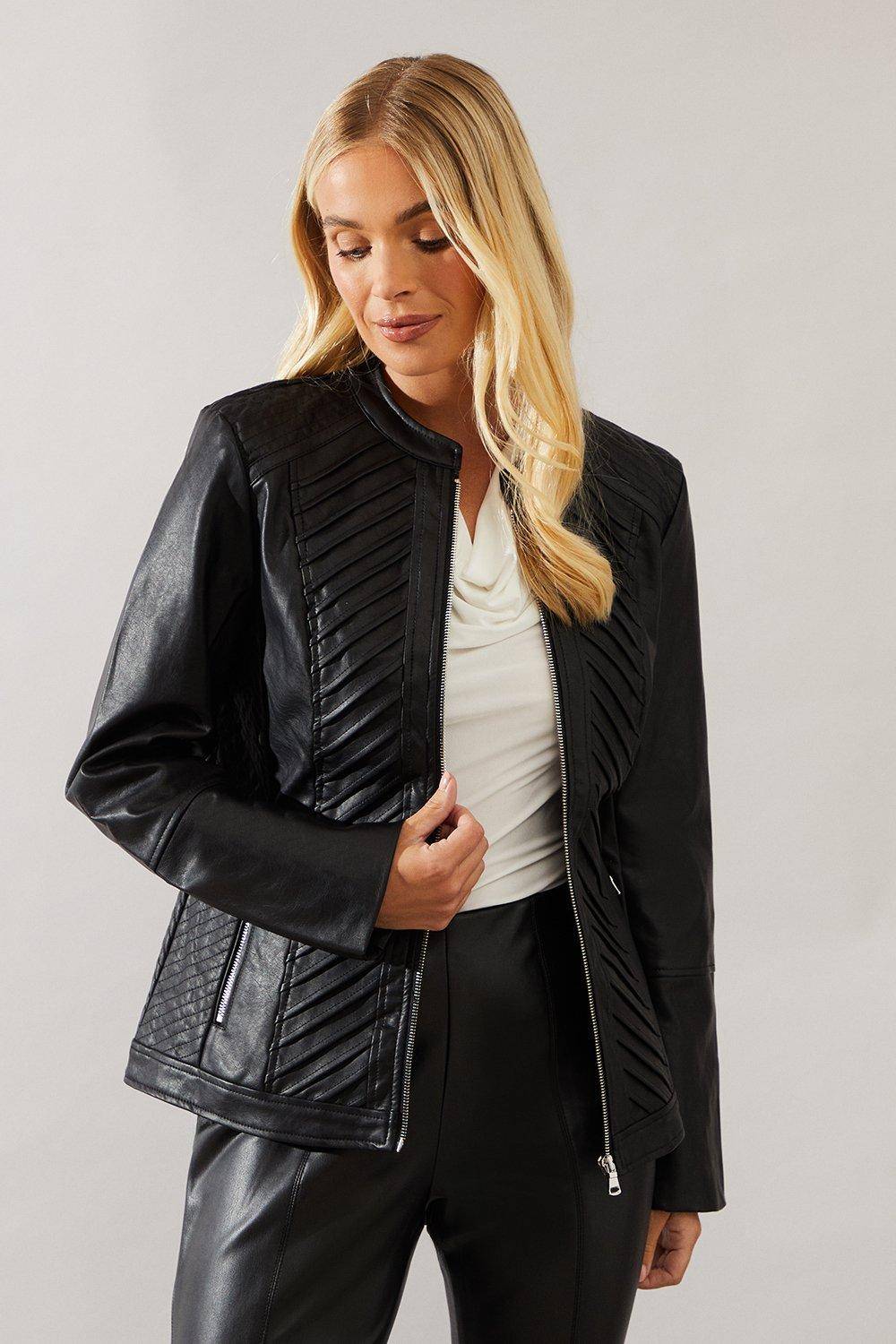 Wallis Veste Petite Noire en synthétique avec Détail Plissé