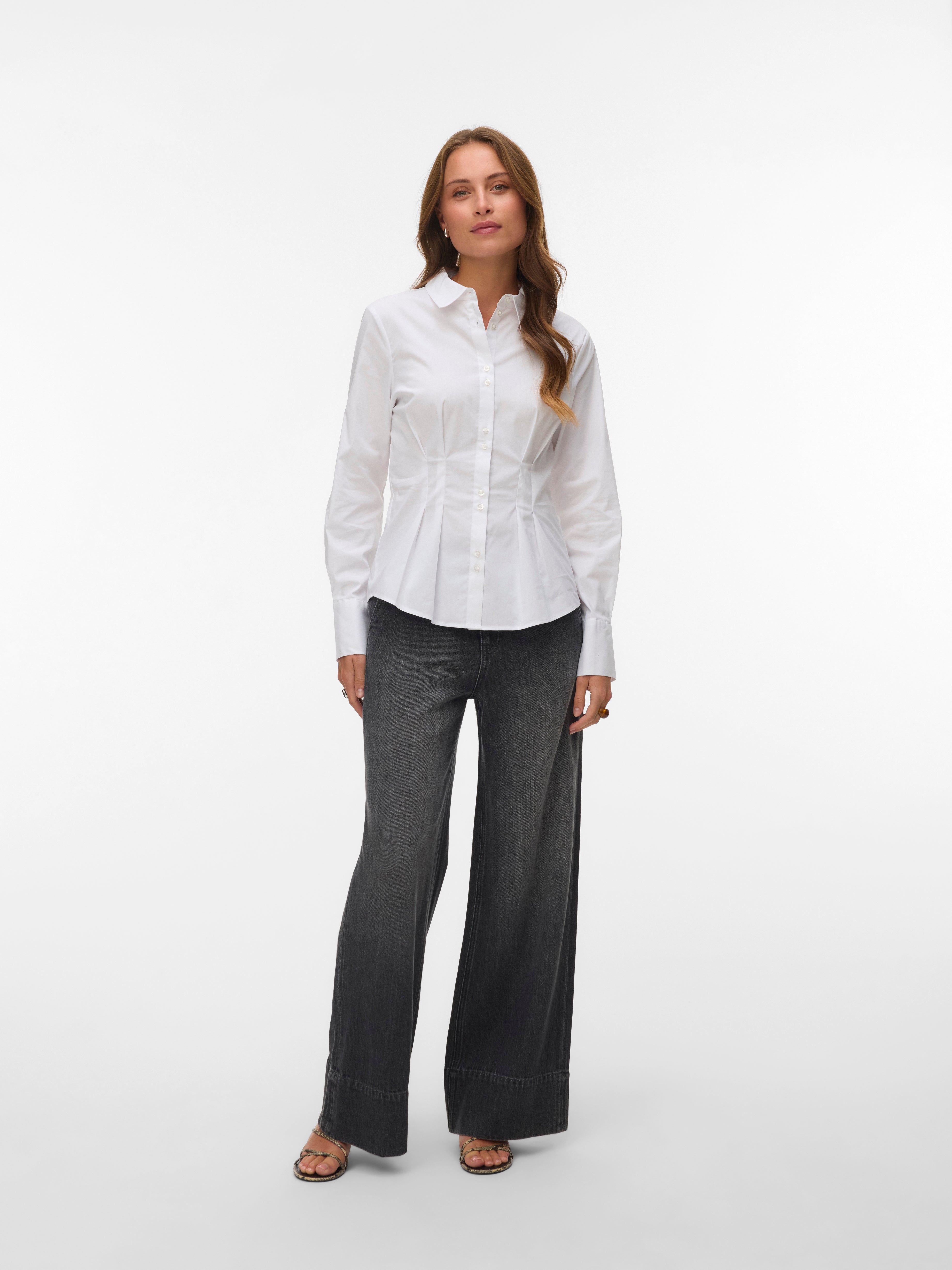 AWELANI High rise Bootcut fit Jeans
