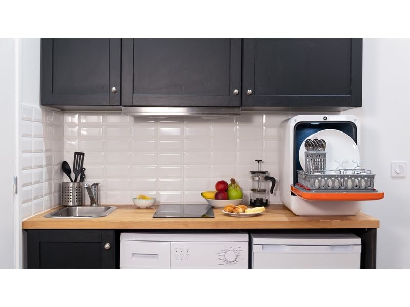 Daan Tech Tischgeschirrspüler Bob Orange/Weiss Kompakter Geschirrspüler für 3 Gedecke