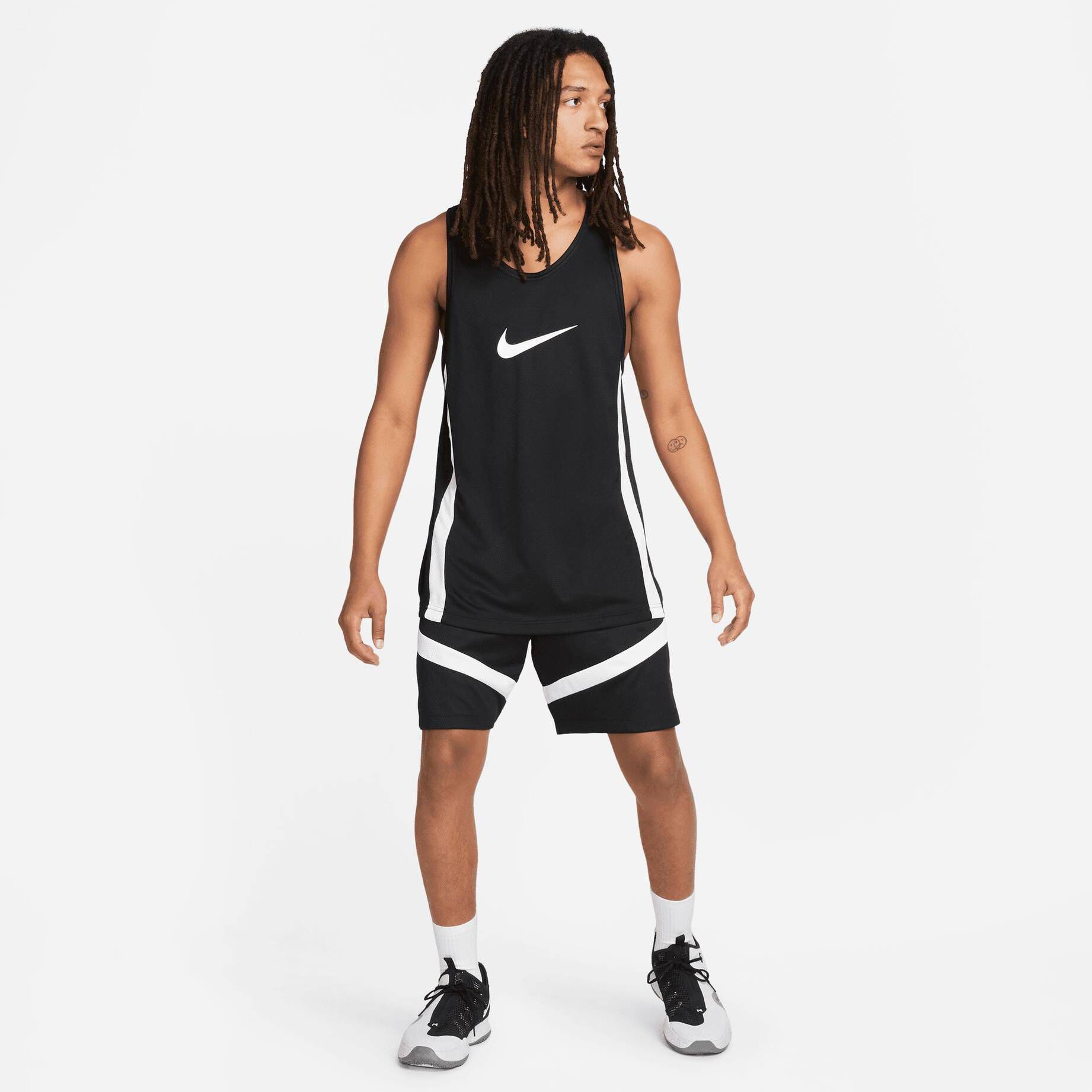 Nike| Herren Basketballshorts ICON 8