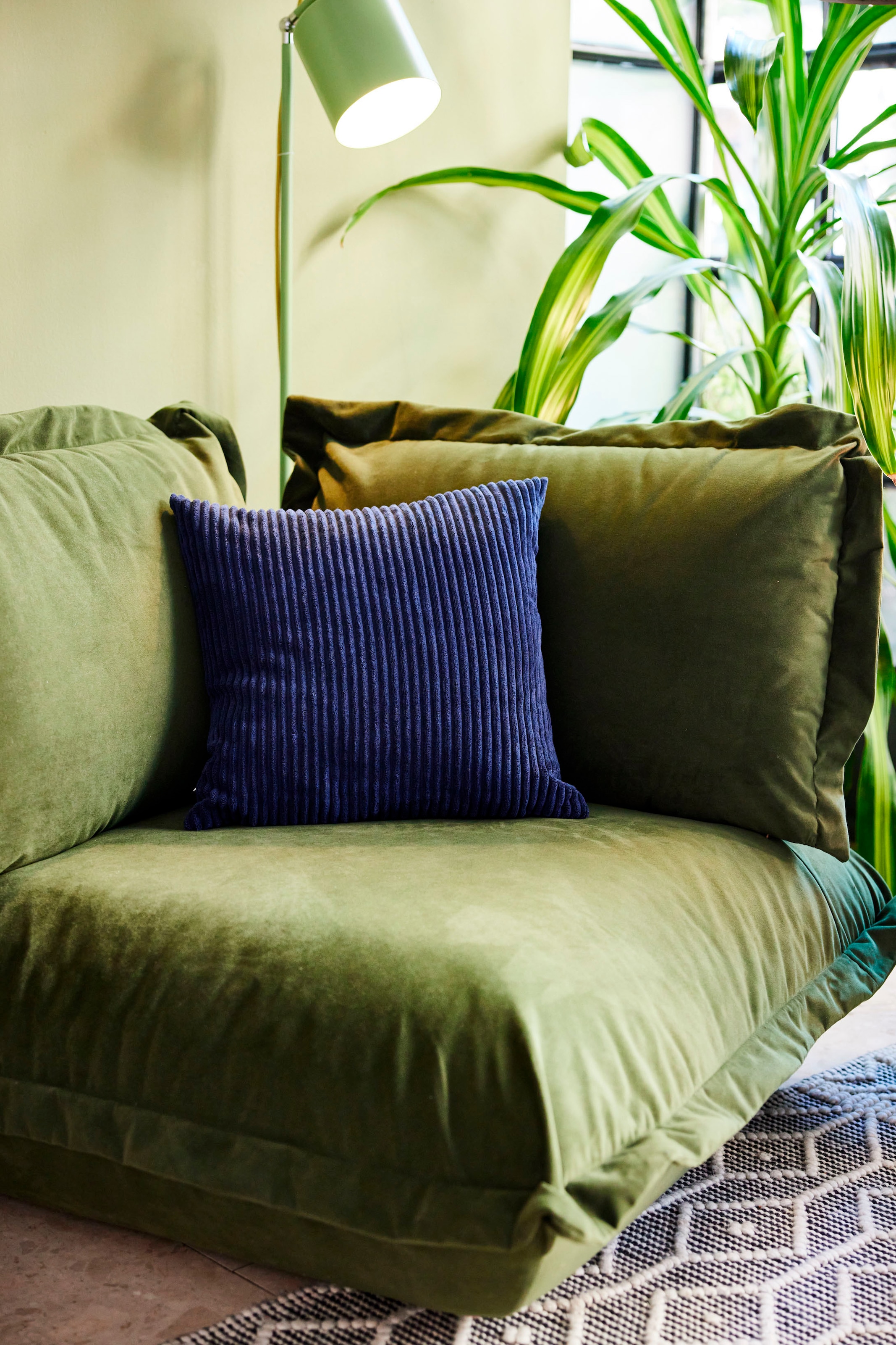 TOM TAILOR HOME Dekokissen »Big Corduroy« mit effektvollem Reissverschluss, Kissenhülle ohne Füllung, 1 Stück